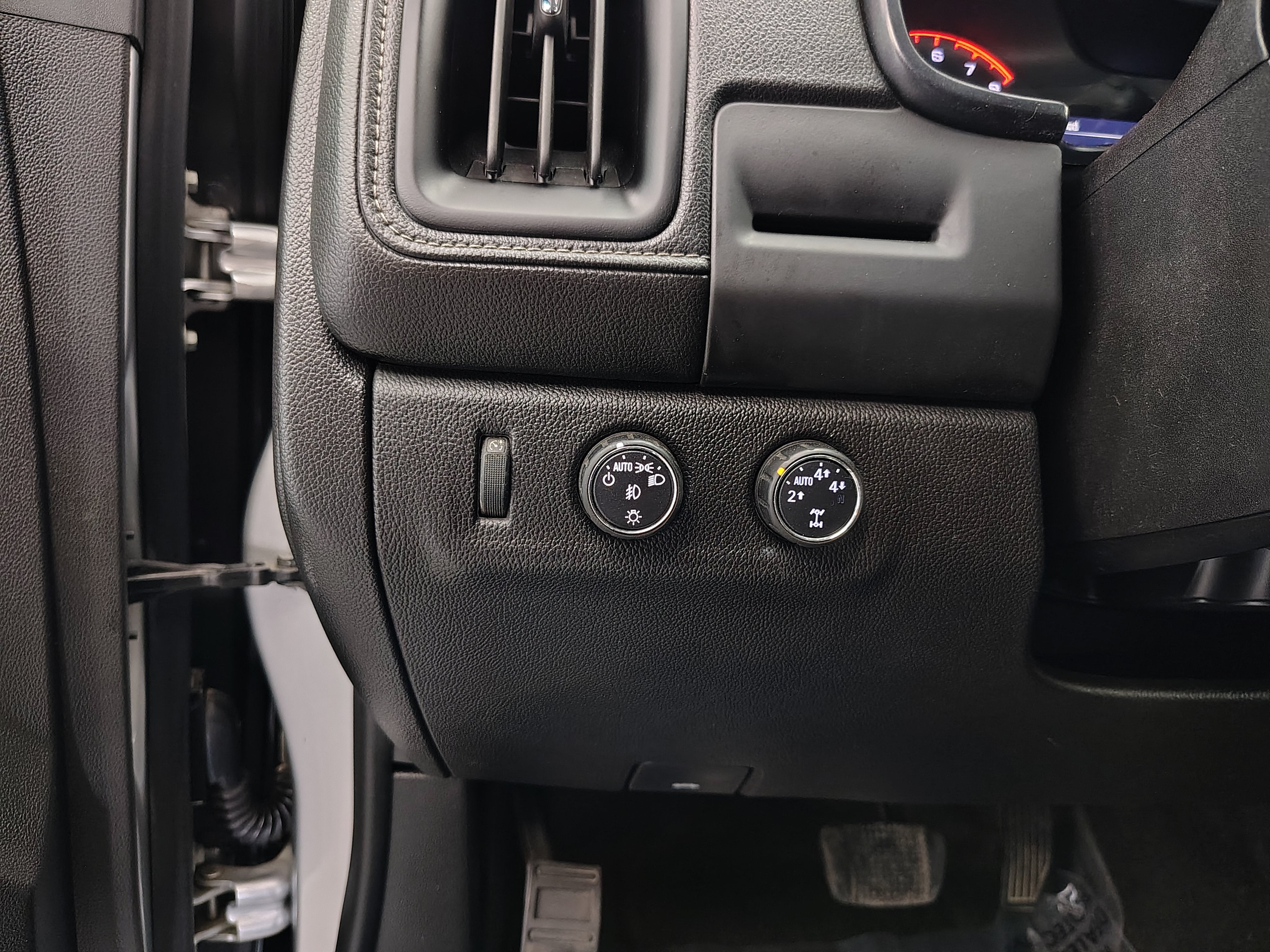 2015 GMC Canyon SLT