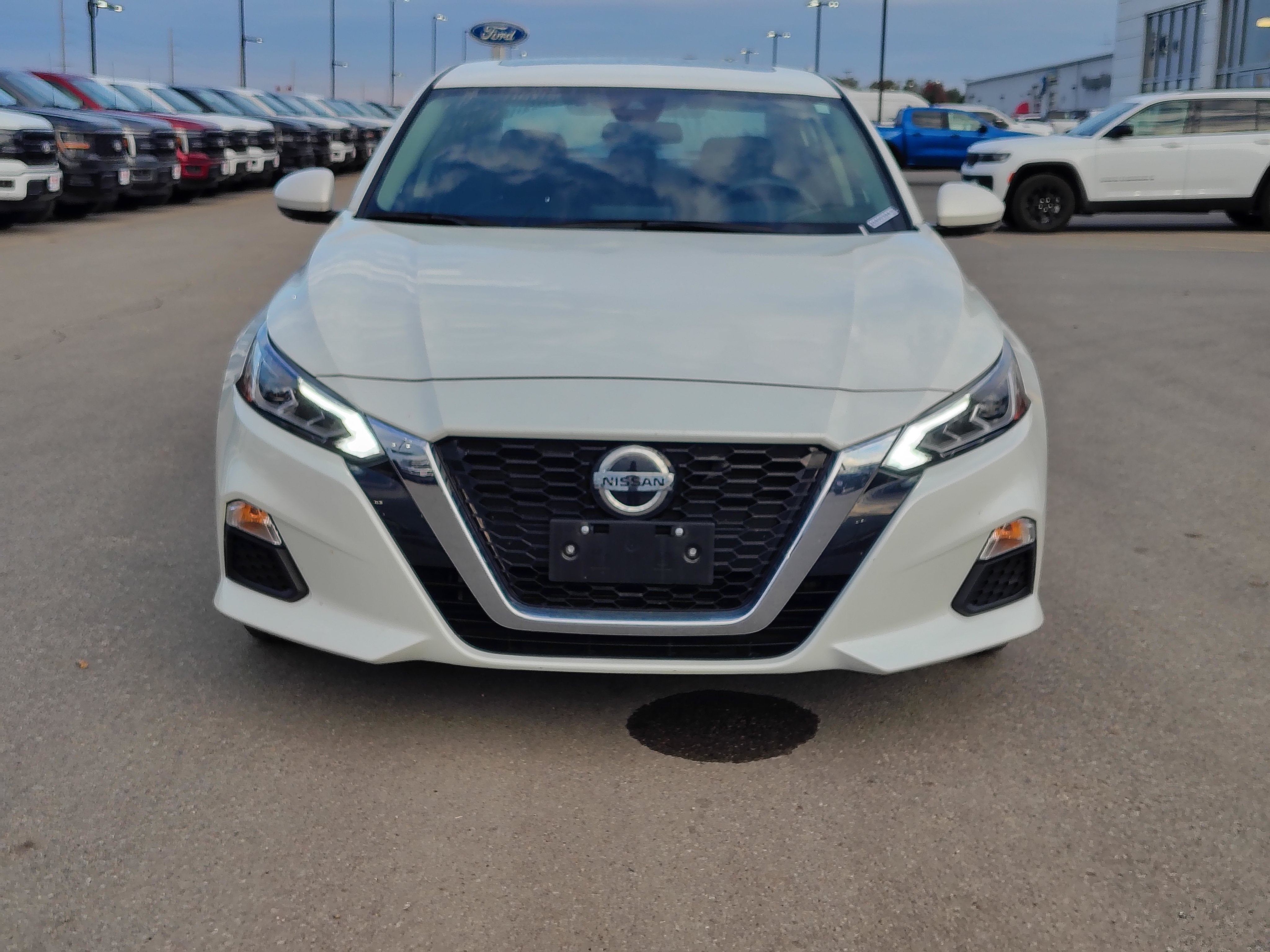 2022 Nissan Altima 2.5 SV
