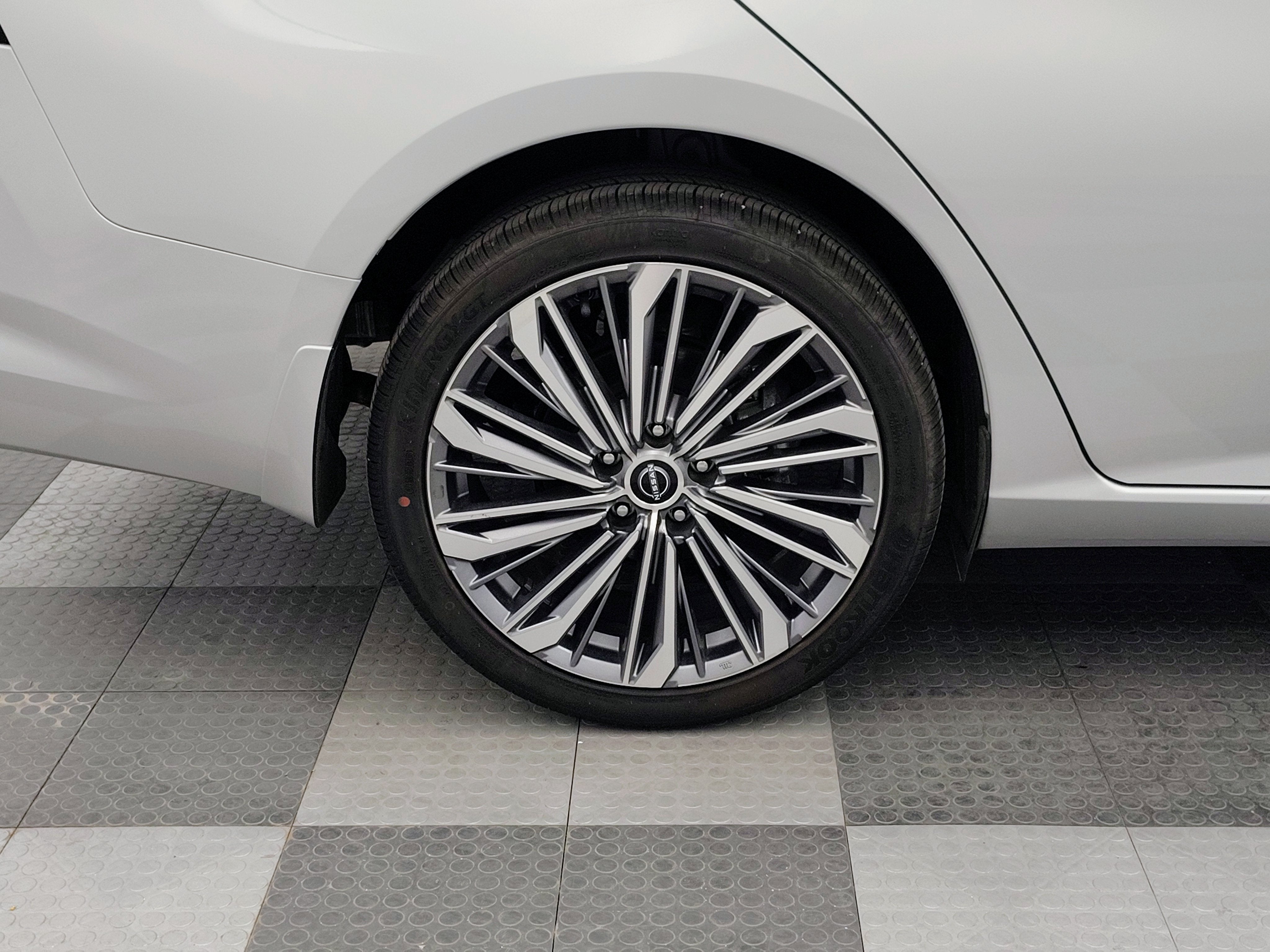 2025 Nissan Altima SL AWD
