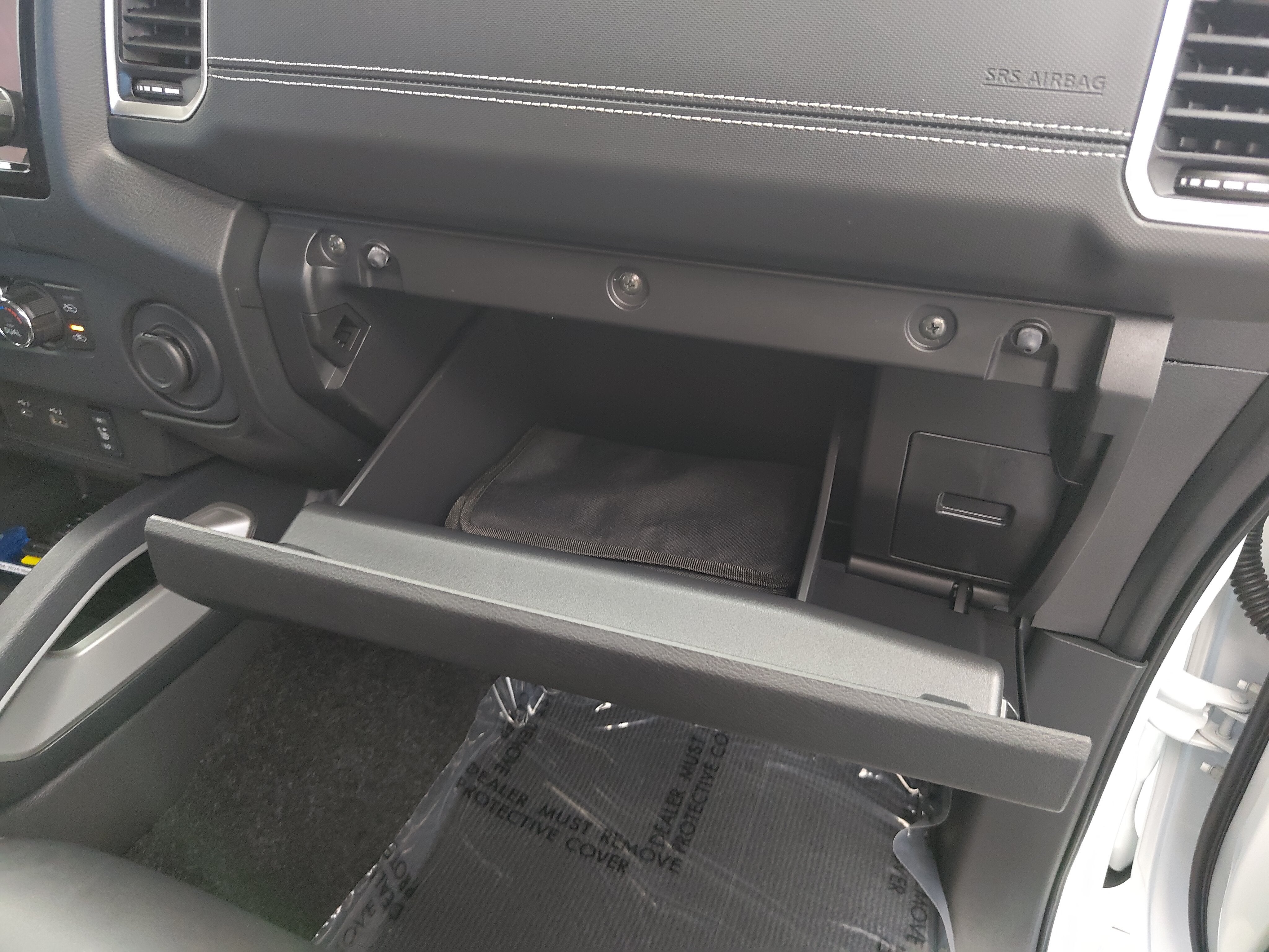 2024 Nissan Frontier SL