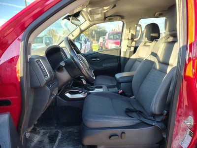 2022 Nissan Frontier SV