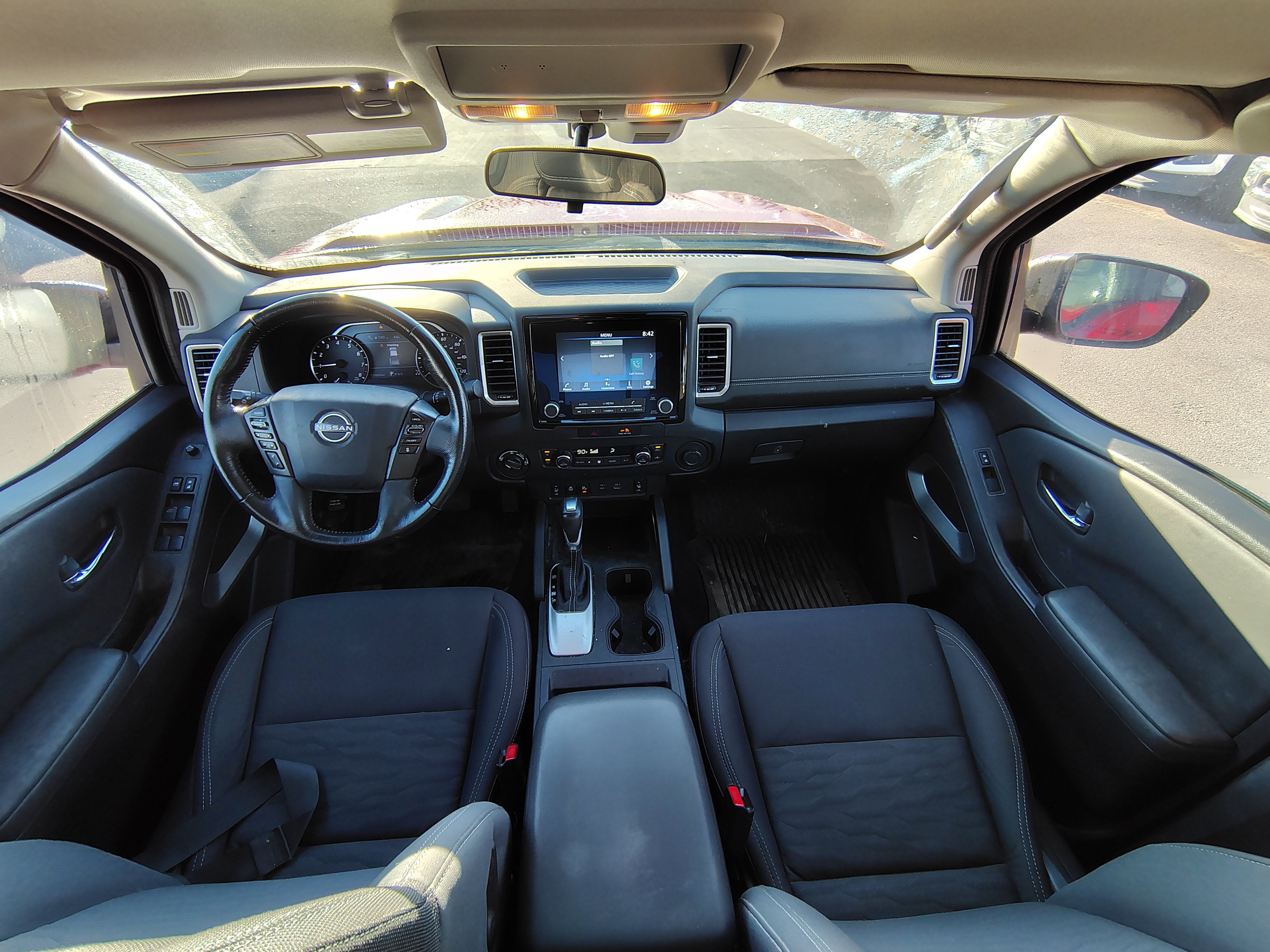2022 Nissan Frontier SV