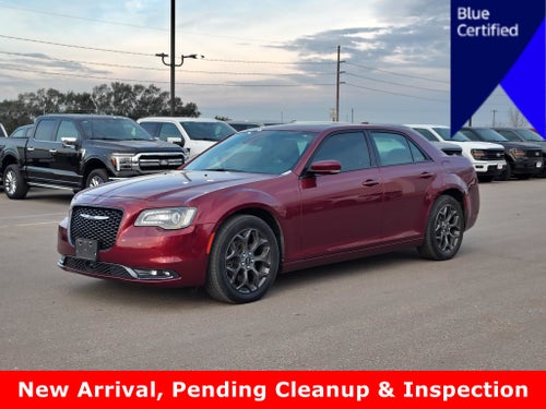2018 Chrysler 300 S