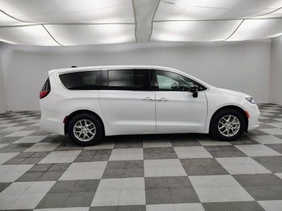 2026 Chrysler Pacifica PACIFICA SELECT