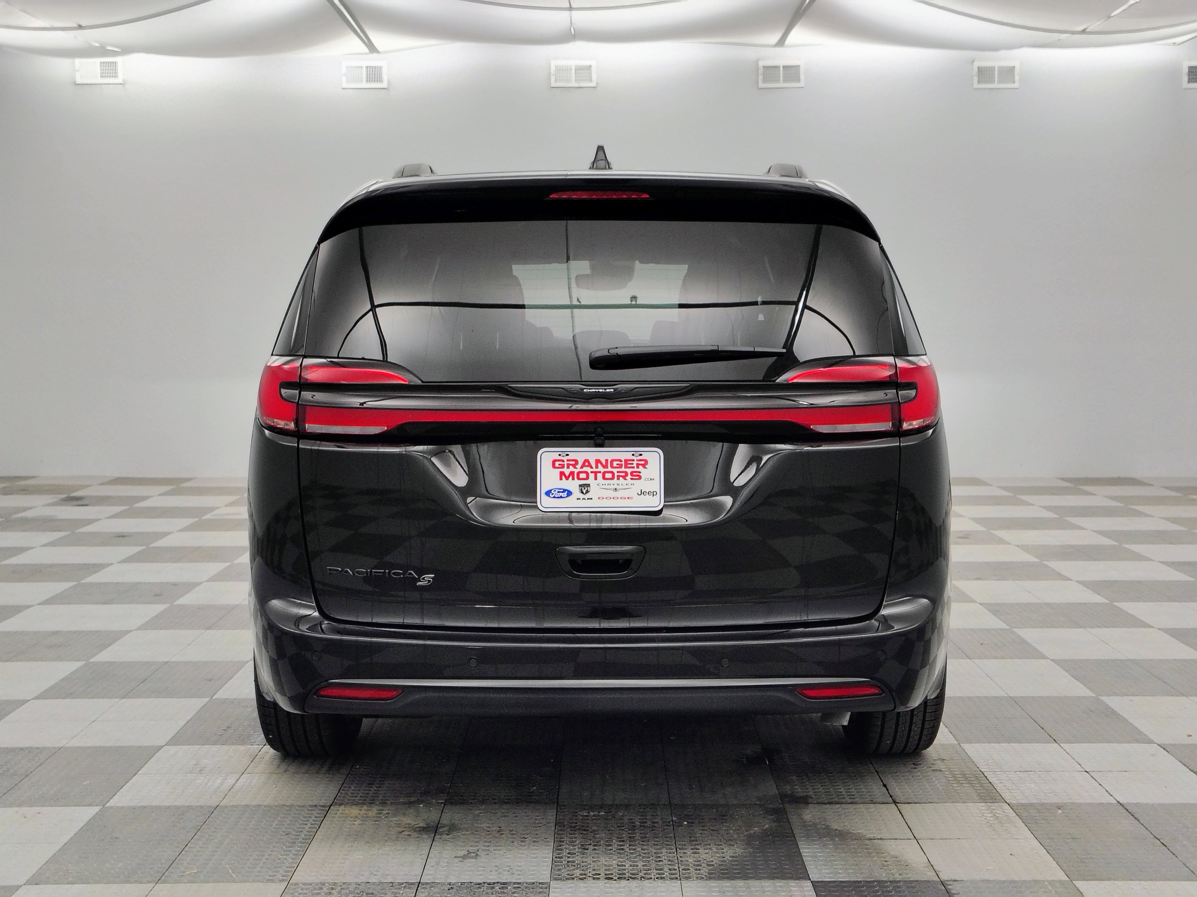 2026 Chrysler Pacifica PACIFICA SELECT