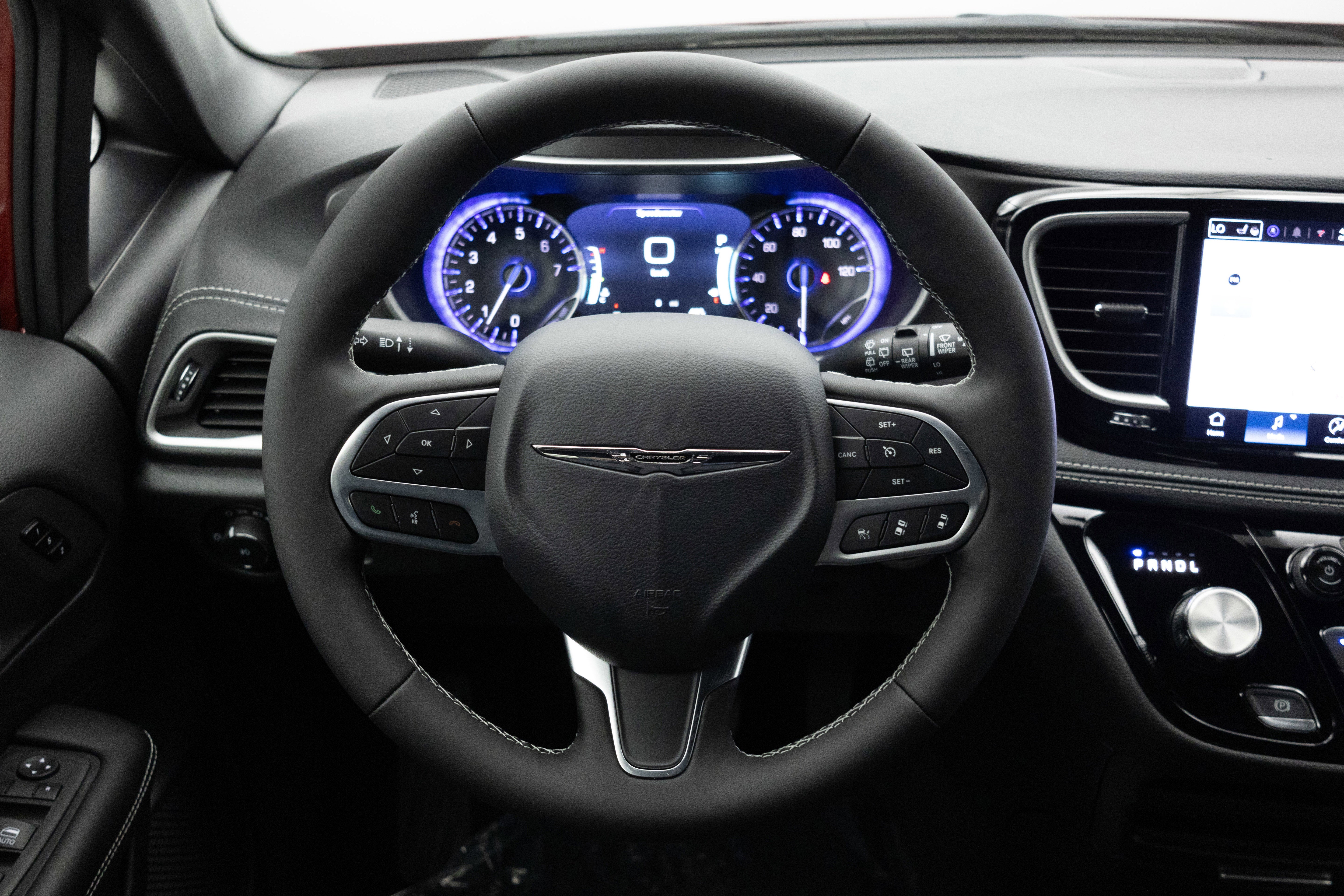 2026 Chrysler Pacifica PACIFICA SELECT