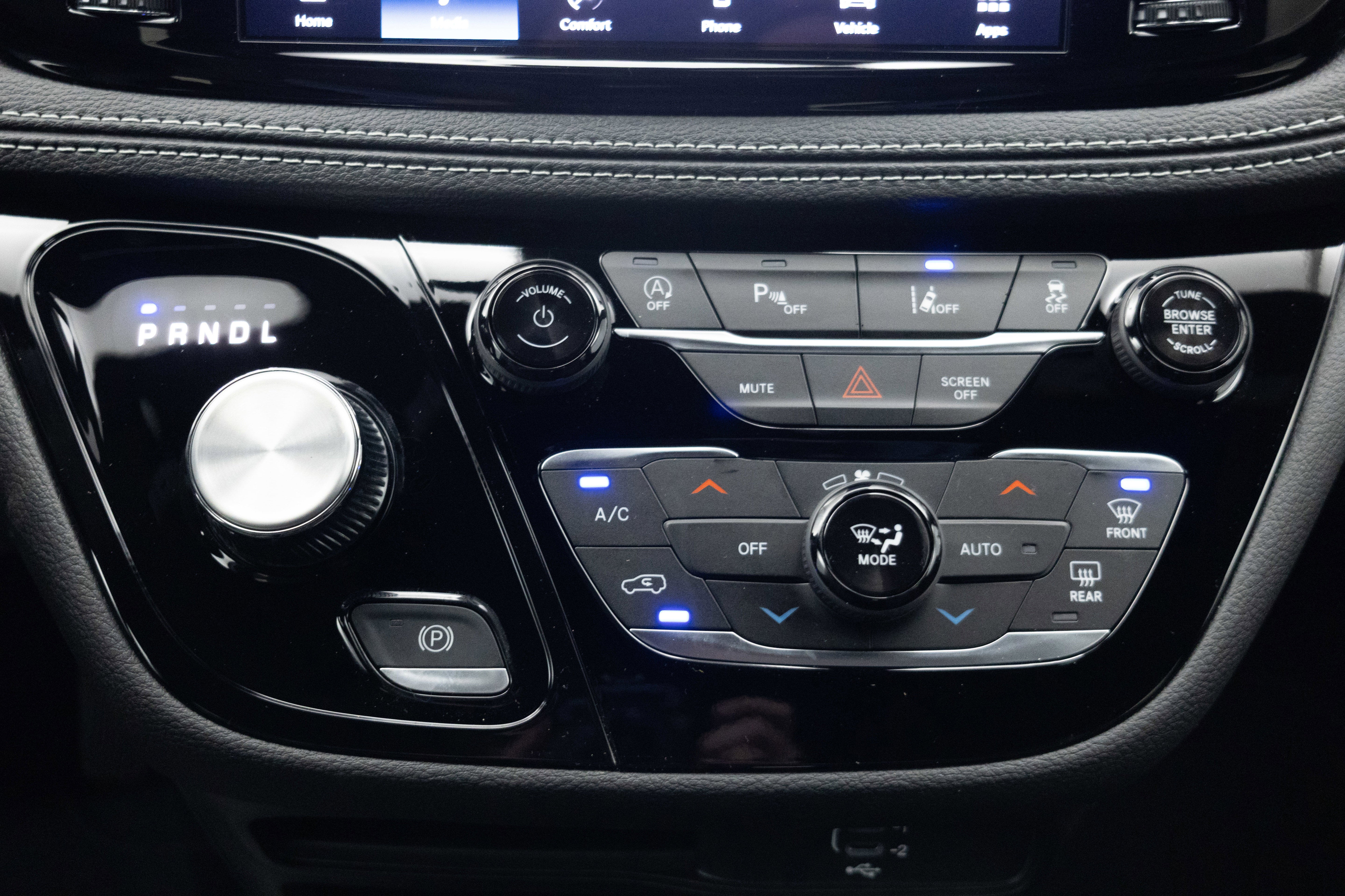 2026 Chrysler Pacifica PACIFICA SELECT