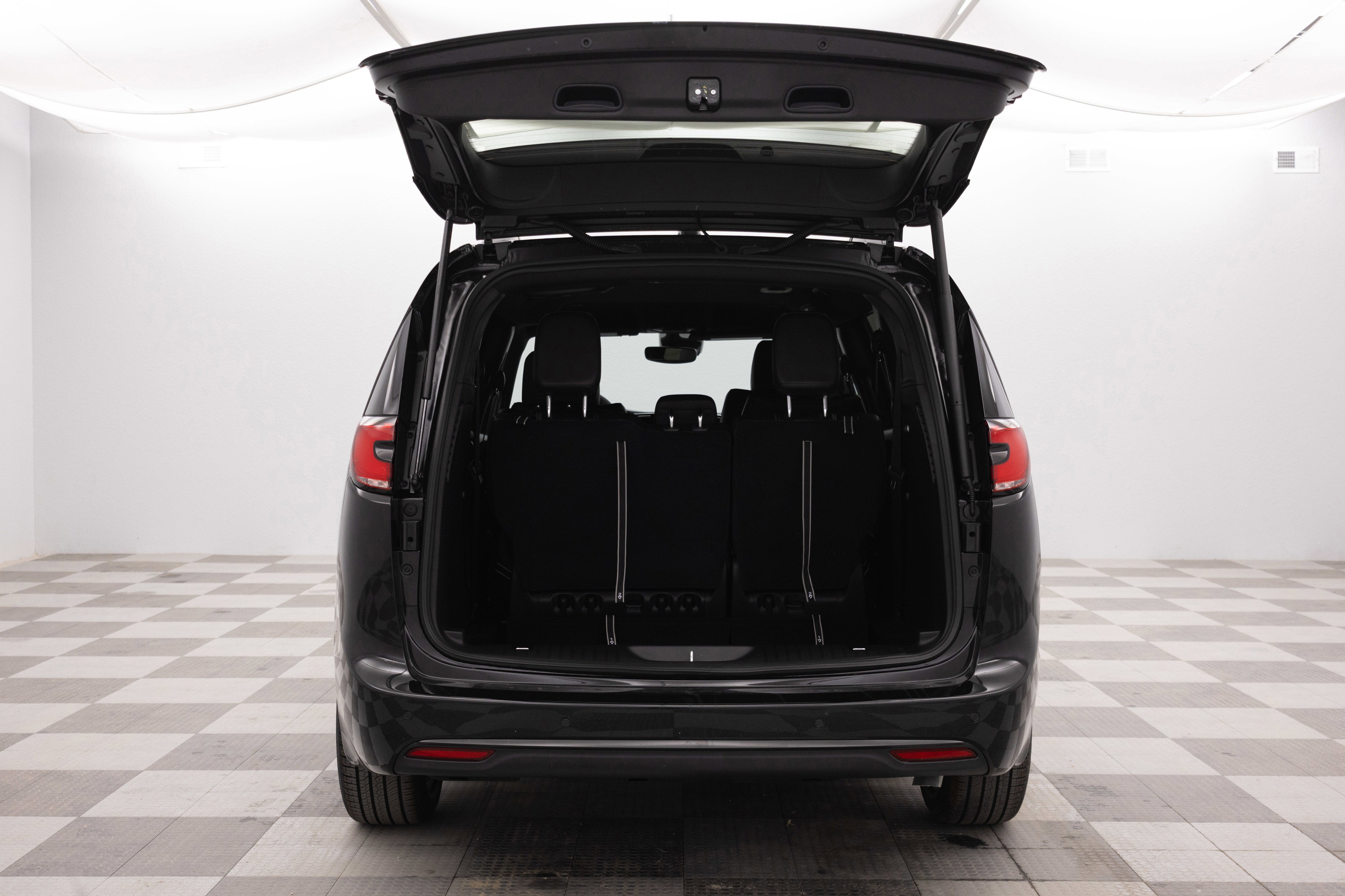 2026 Chrysler Pacifica PACIFICA SELECT