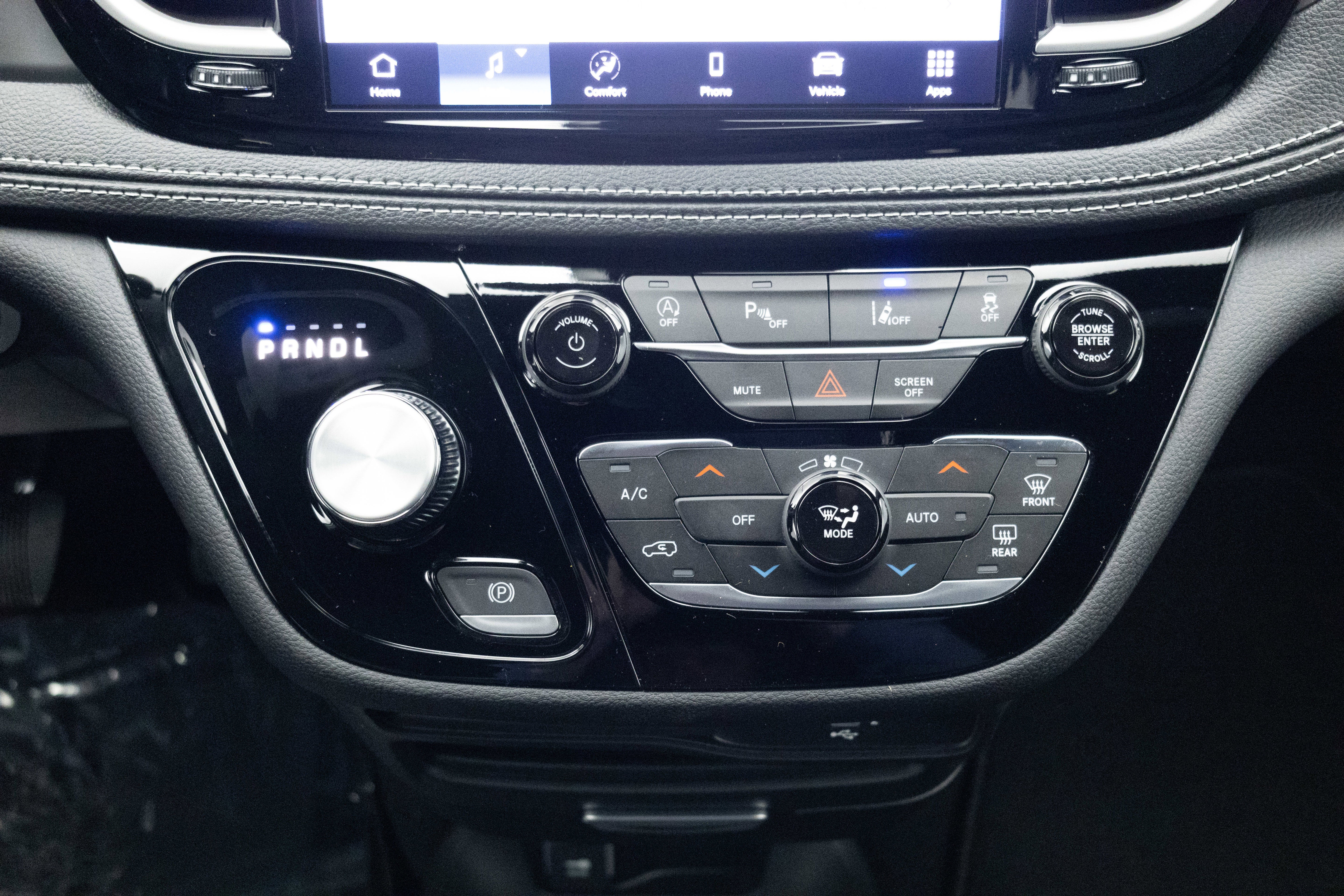 2026 Chrysler Pacifica PACIFICA SELECT