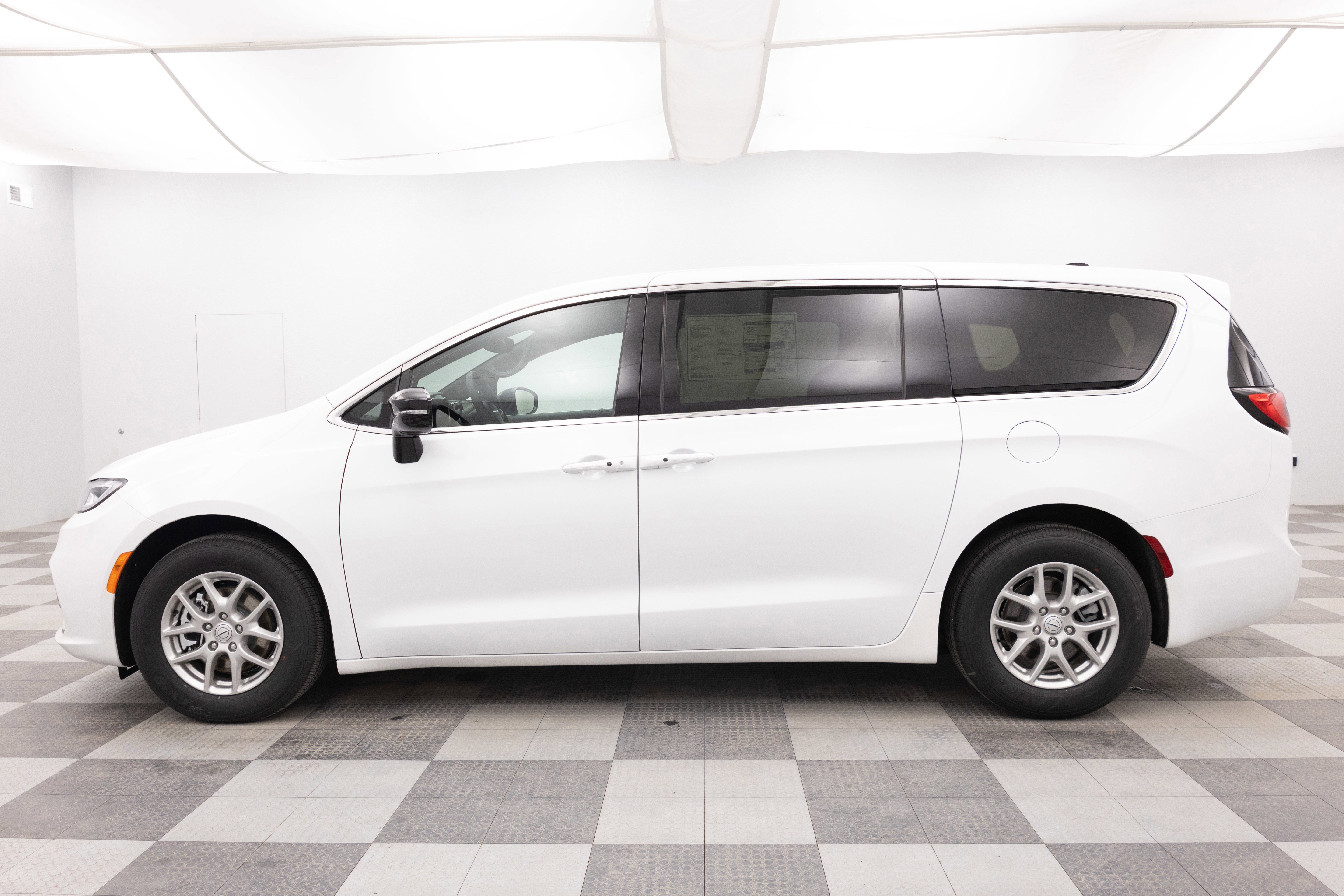 2026 Chrysler Pacifica PACIFICA SELECT