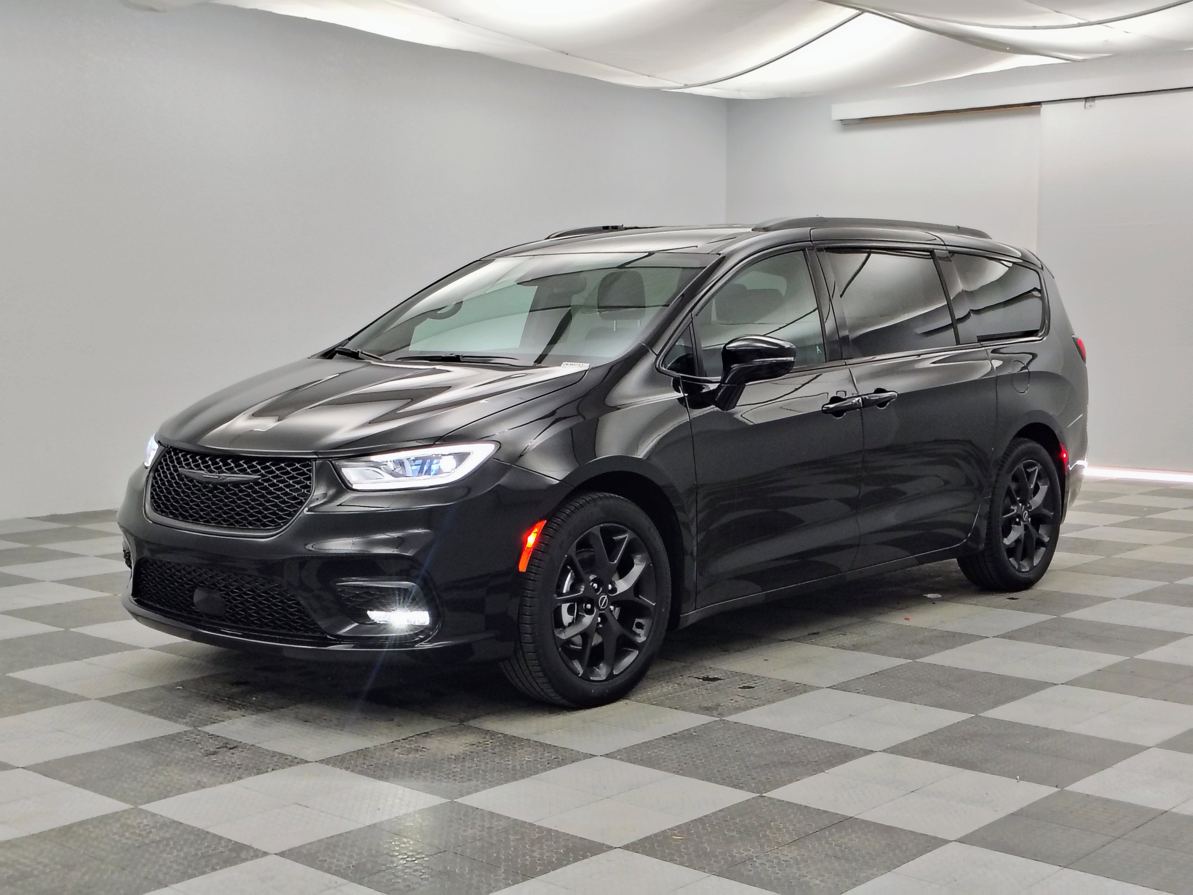 2026 Chrysler Pacifica PACIFICA SELECT