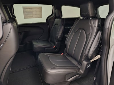 2026 Chrysler Voyager VOYAGER LX