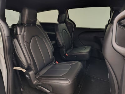 2026 Chrysler Voyager VOYAGER LX