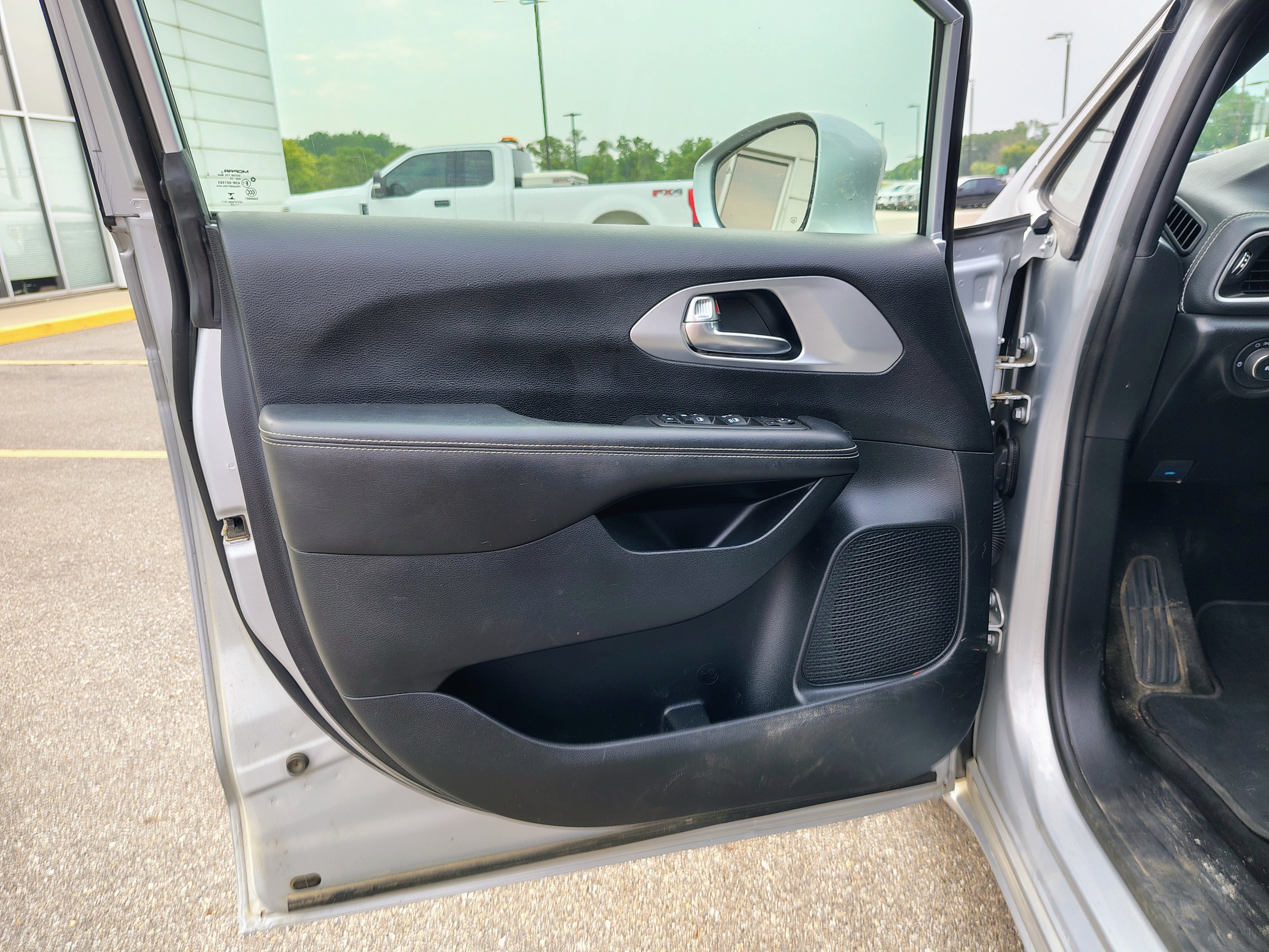 2022 Chrysler Pacifica Touring