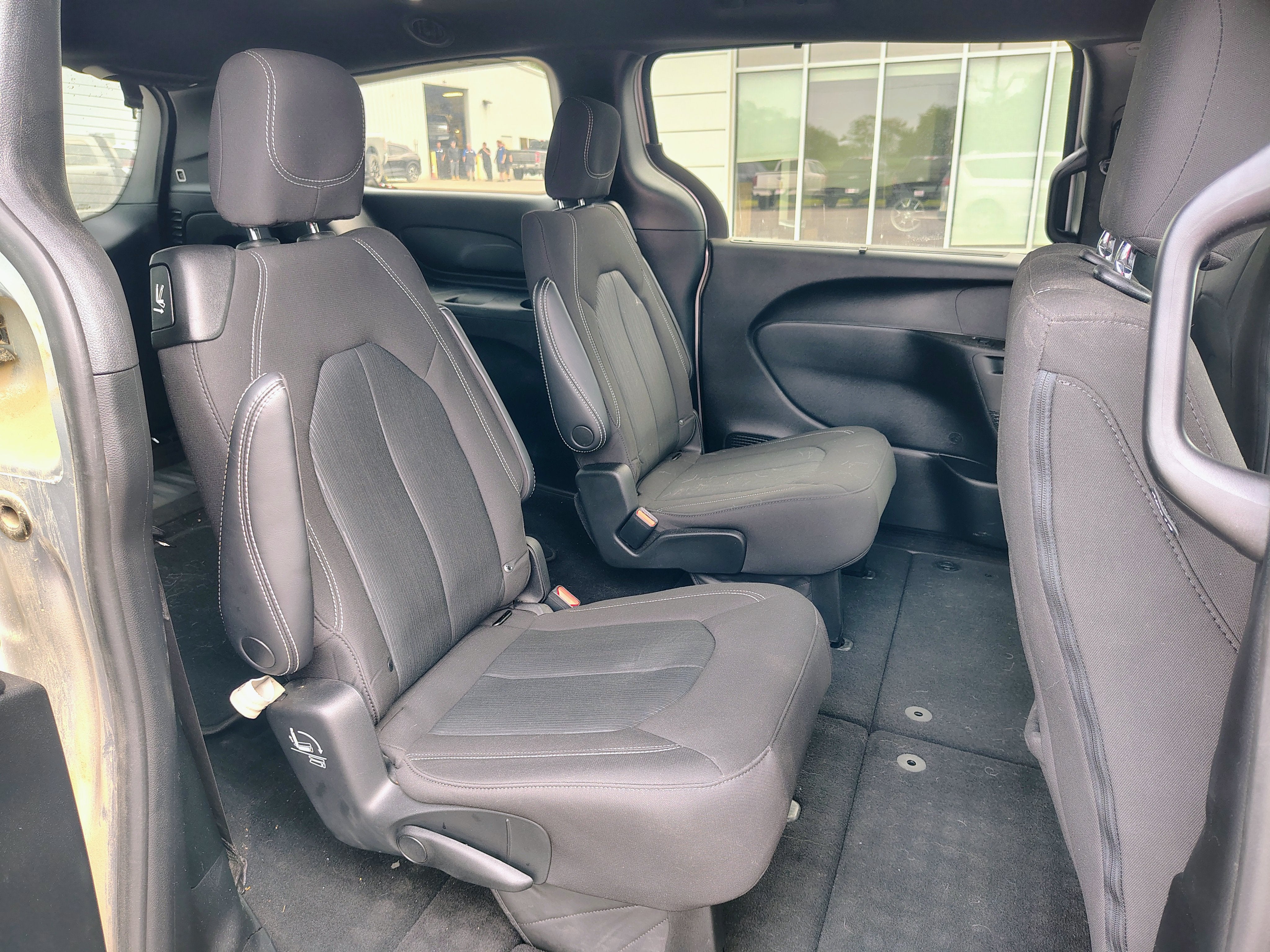 2022 Chrysler Pacifica Touring