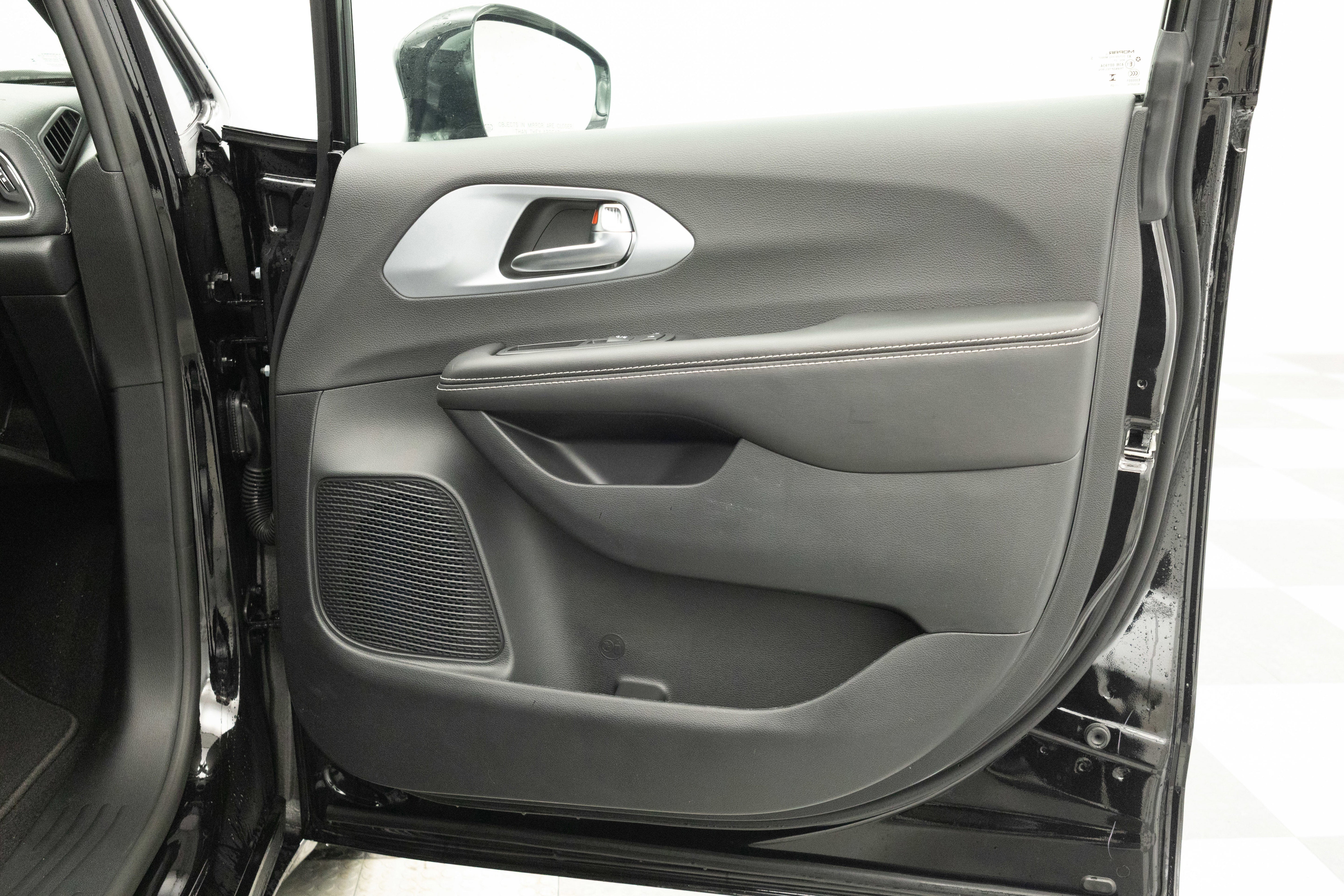 2026 Chrysler Pacifica PACIFICA LIMITED