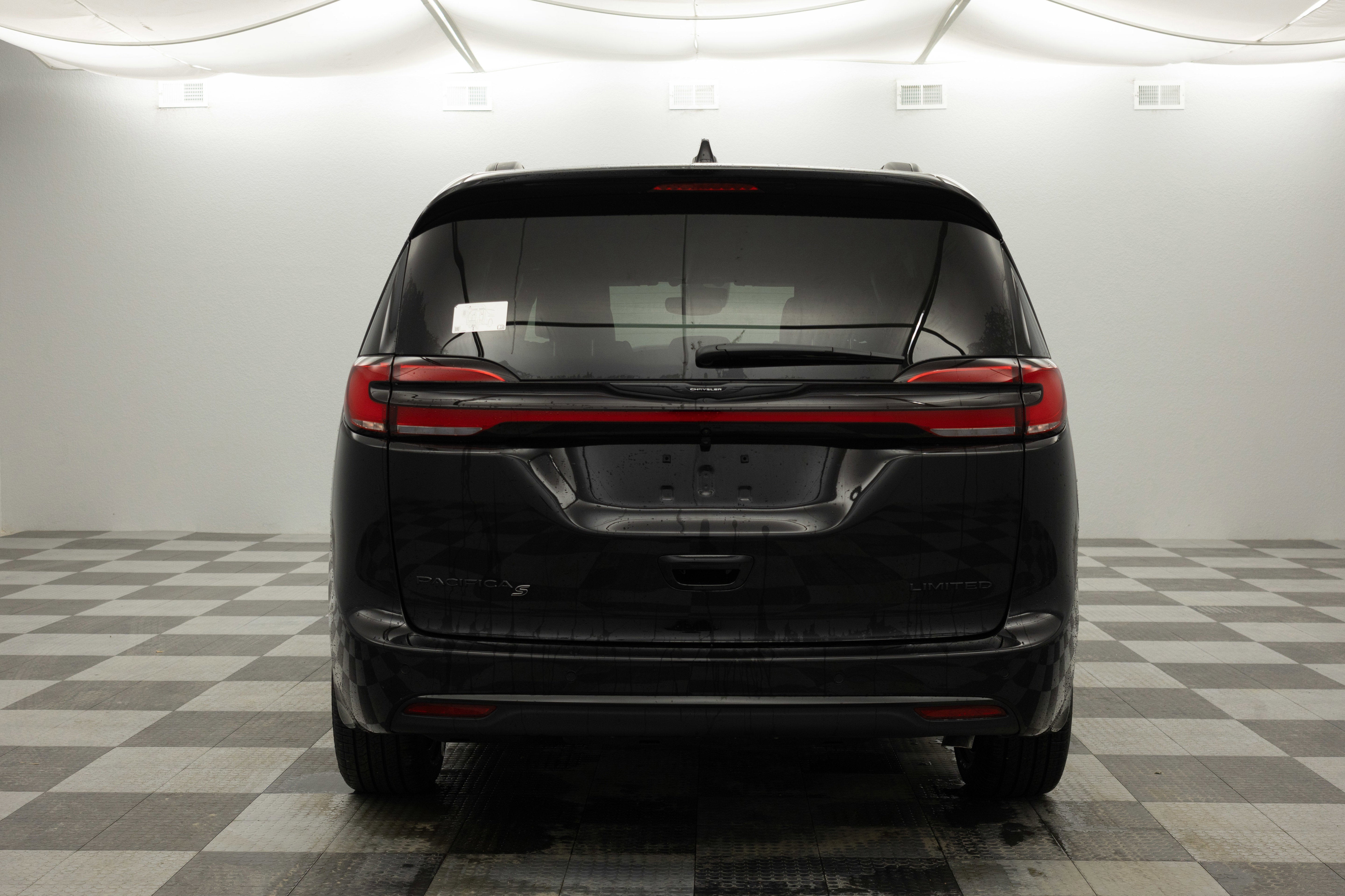 2026 Chrysler Pacifica PACIFICA LIMITED