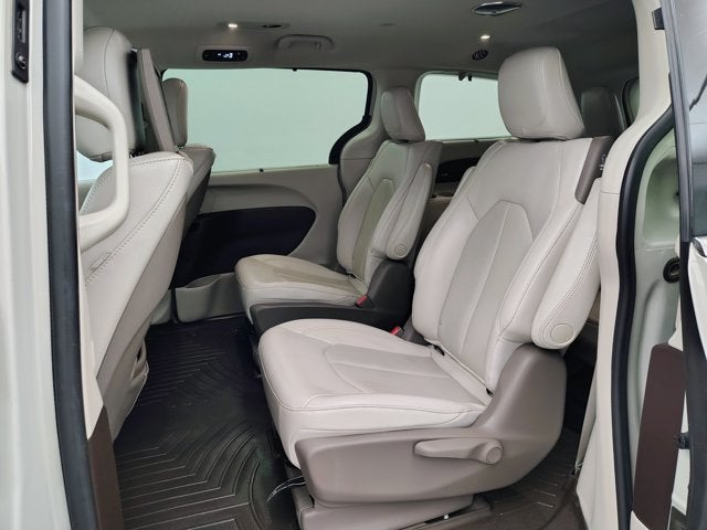 2021 Chrysler Pacifica Hybrid Touring L