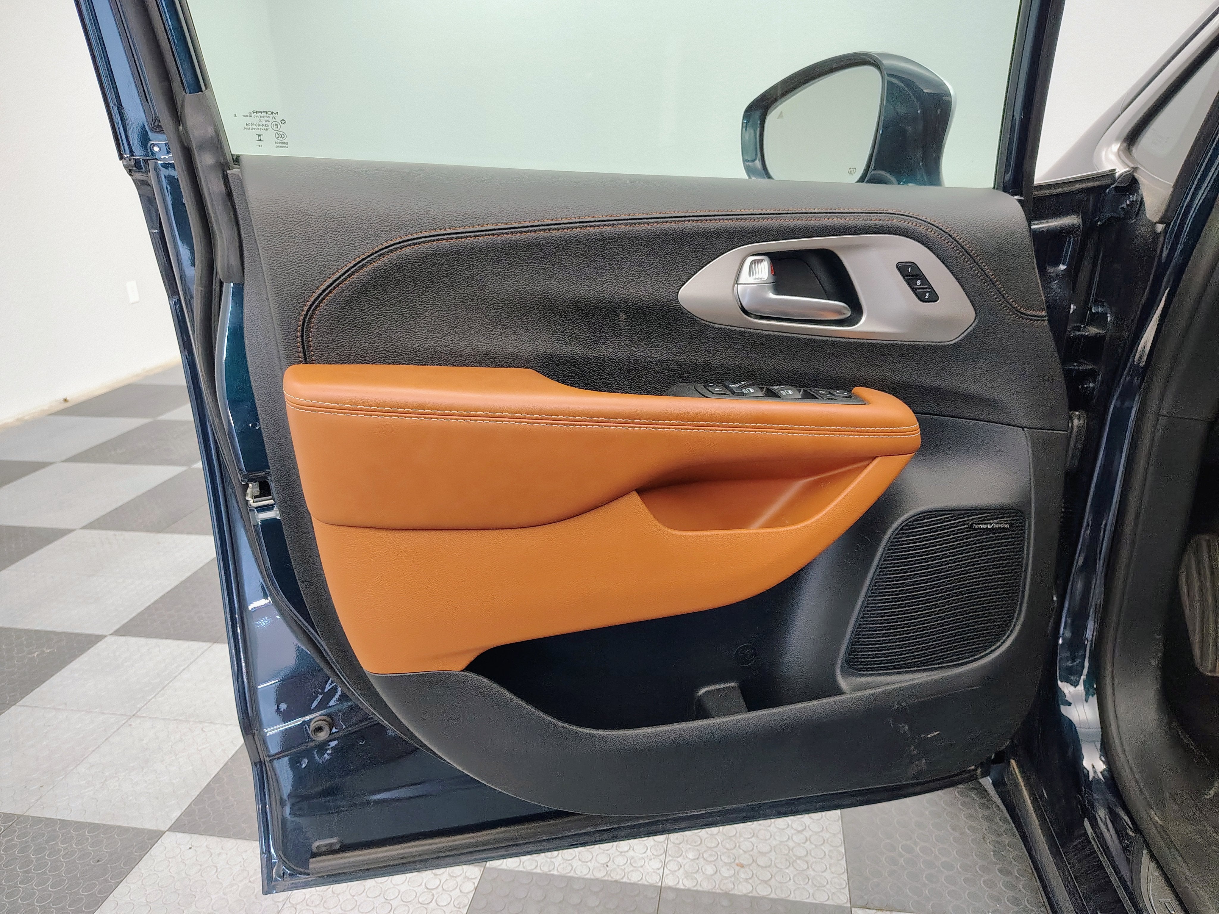 2024 Chrysler Pacifica Pinnacle