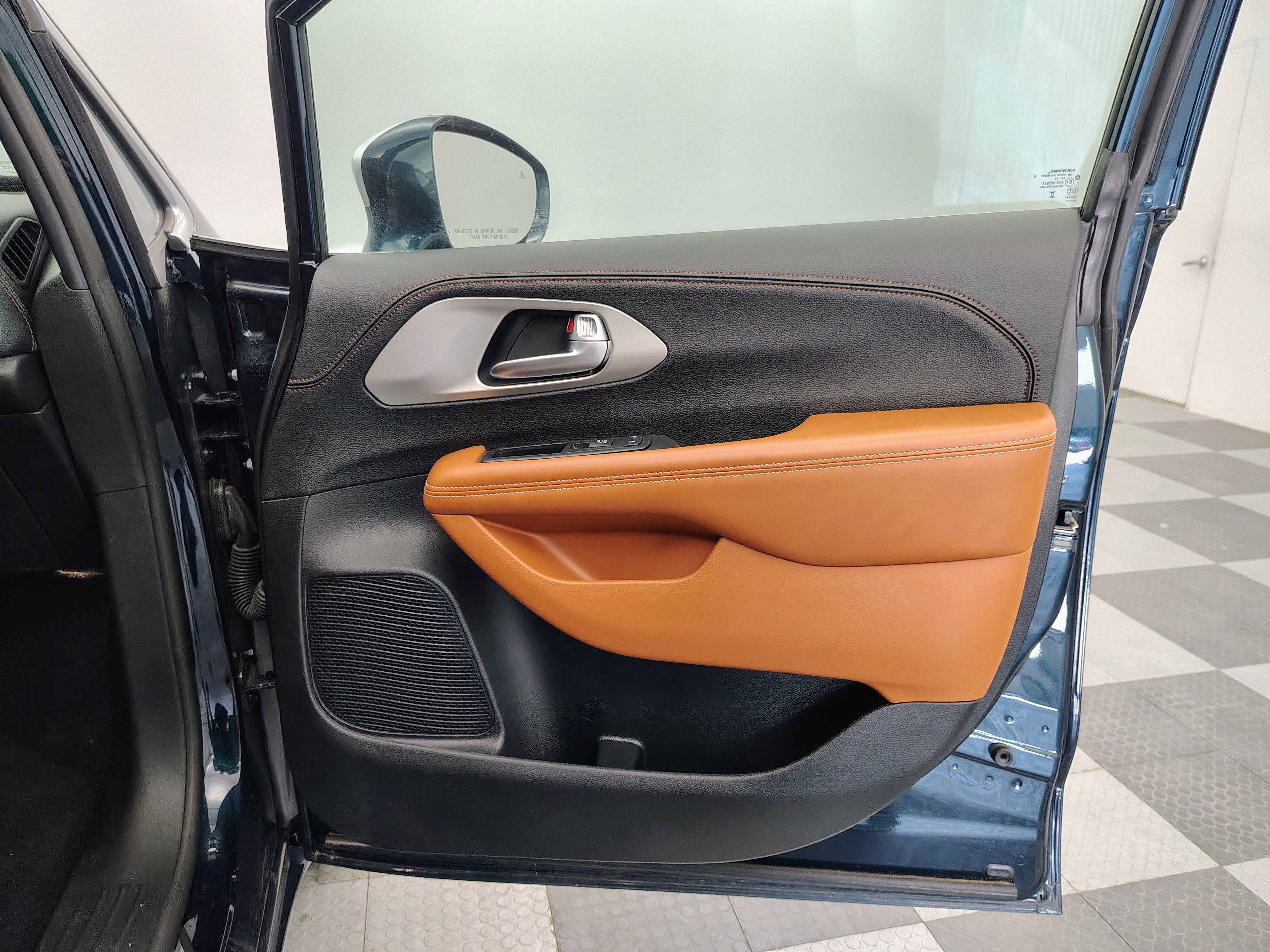 2024 Chrysler Pacifica Pinnacle