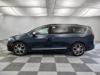 2024 Chrysler Pacifica Pinnacle