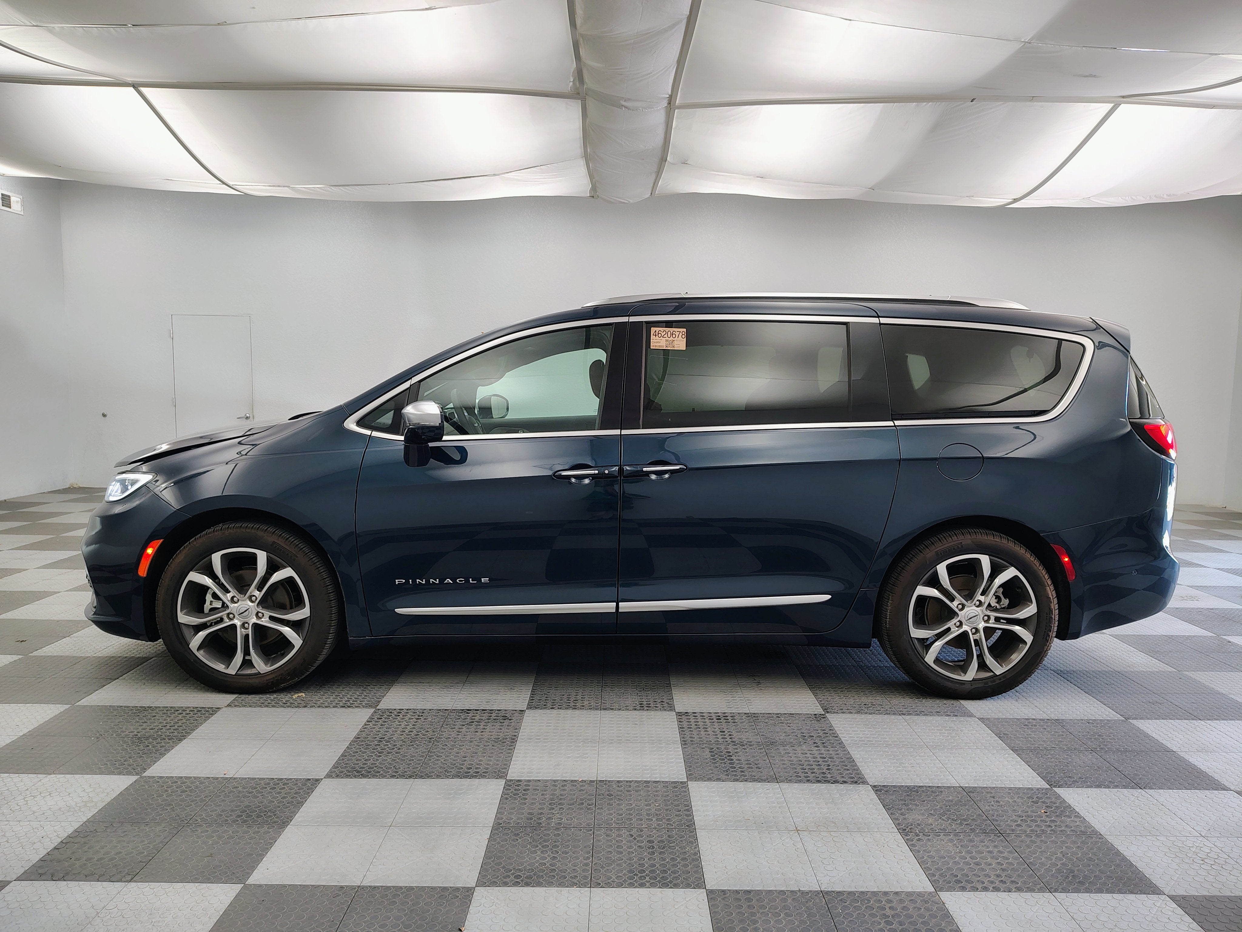 2024 Chrysler Pacifica Pinnacle