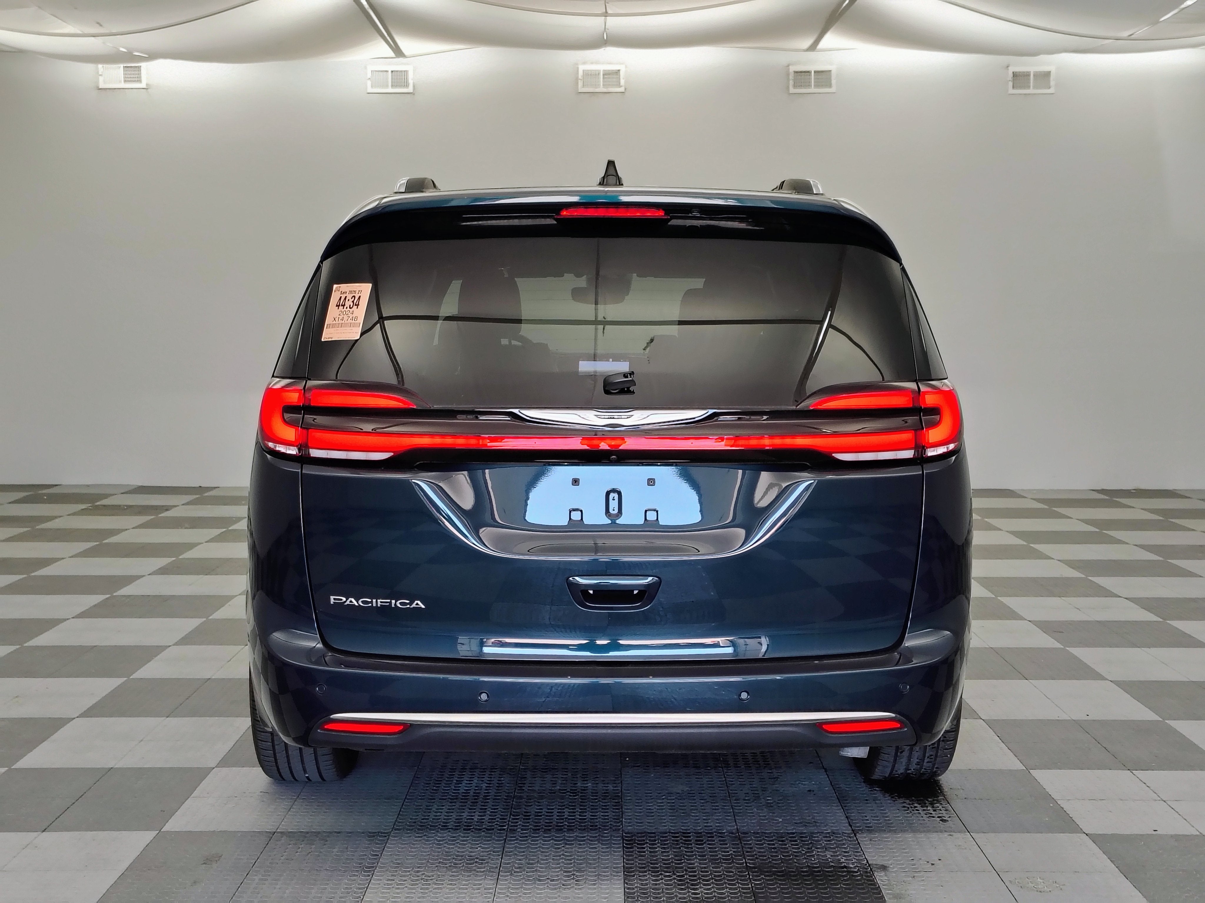 2024 Chrysler Pacifica Pinnacle