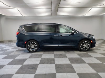 2024 Chrysler Pacifica Pinnacle