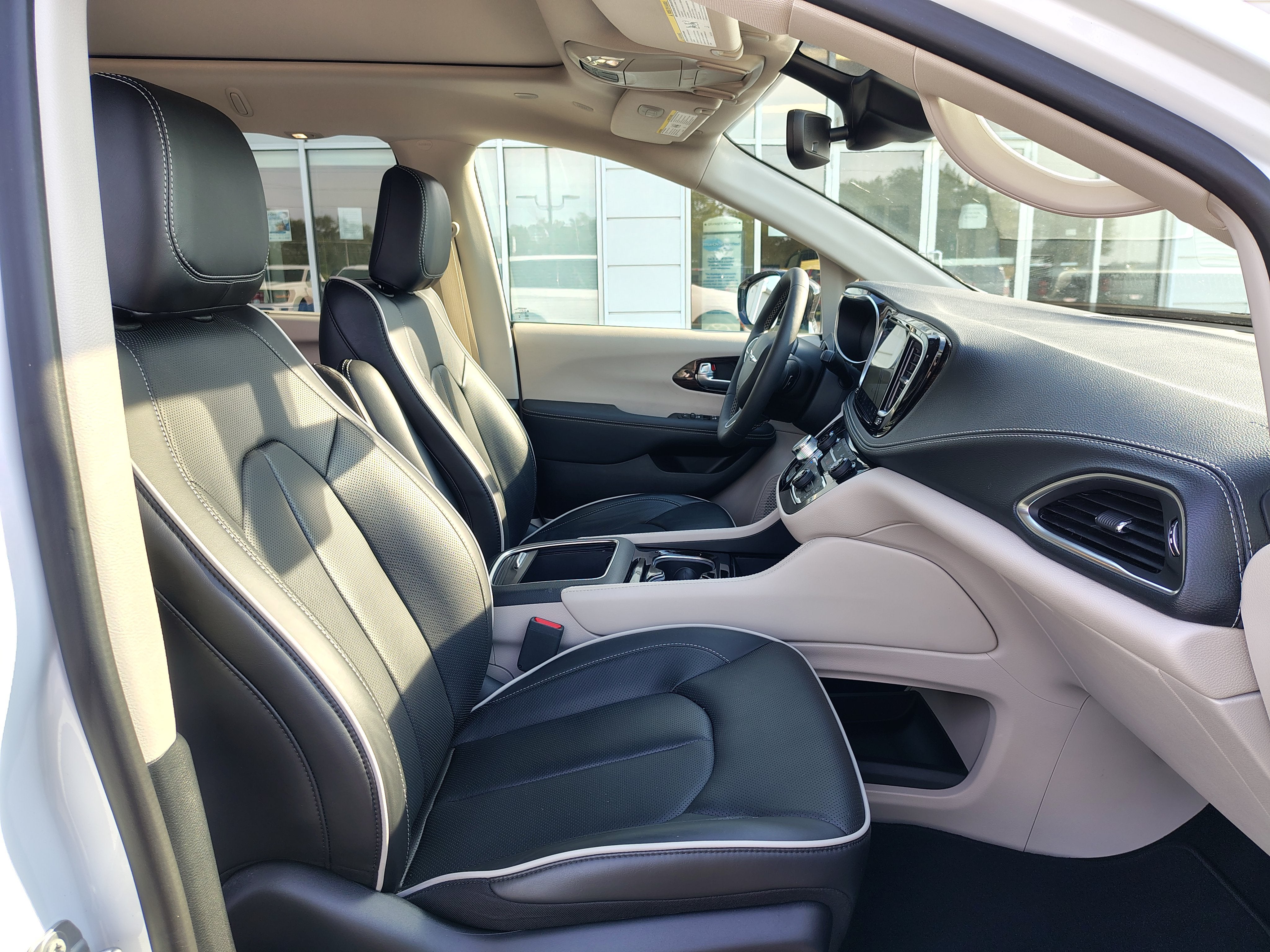 2024 Chrysler Pacifica Limited