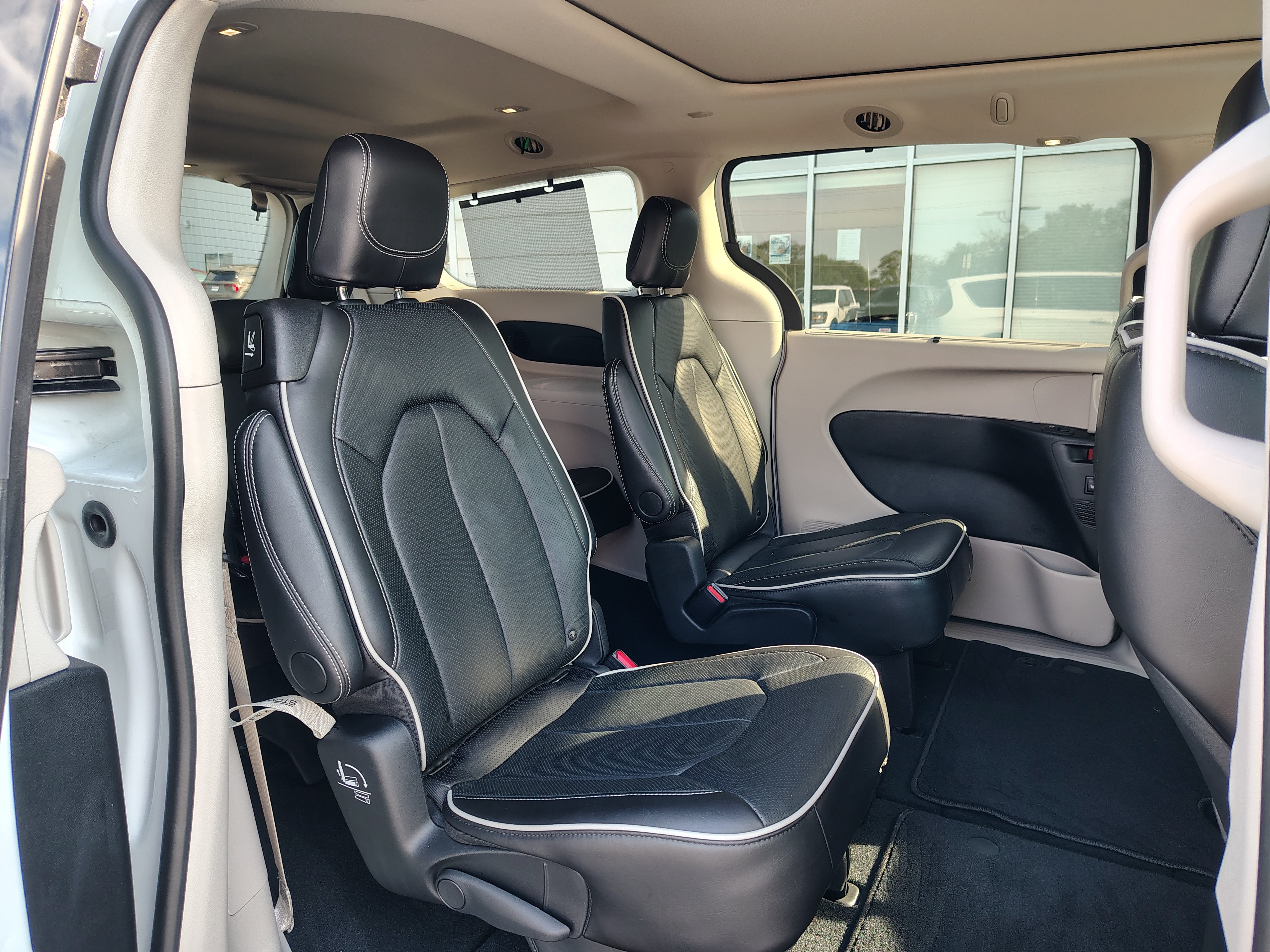 2024 Chrysler Pacifica Limited