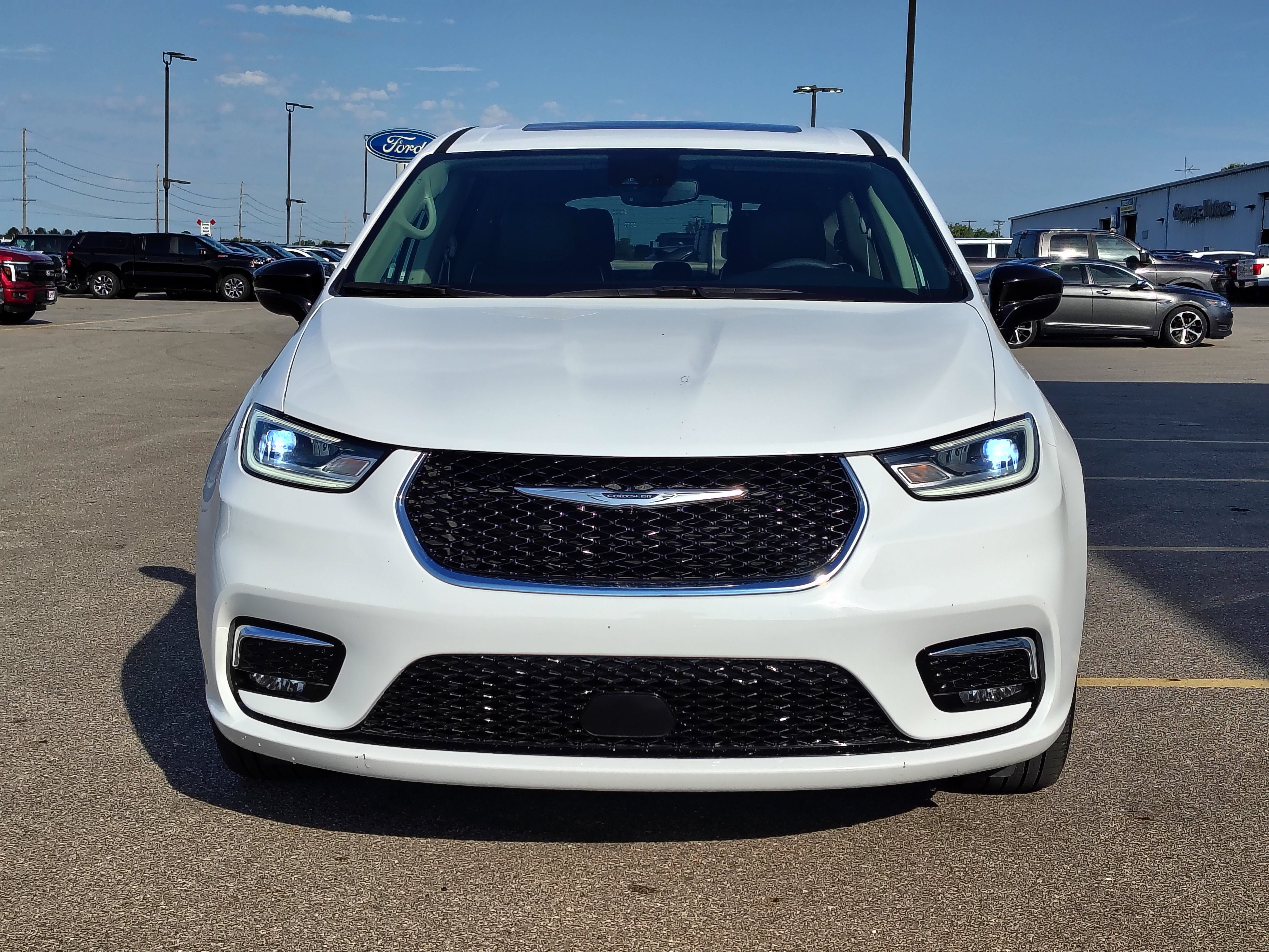 2024 Chrysler Pacifica Limited