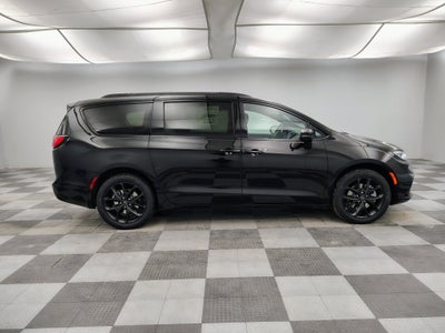 2026 Chrysler Pacifica PACIFICA LIMITED AWD