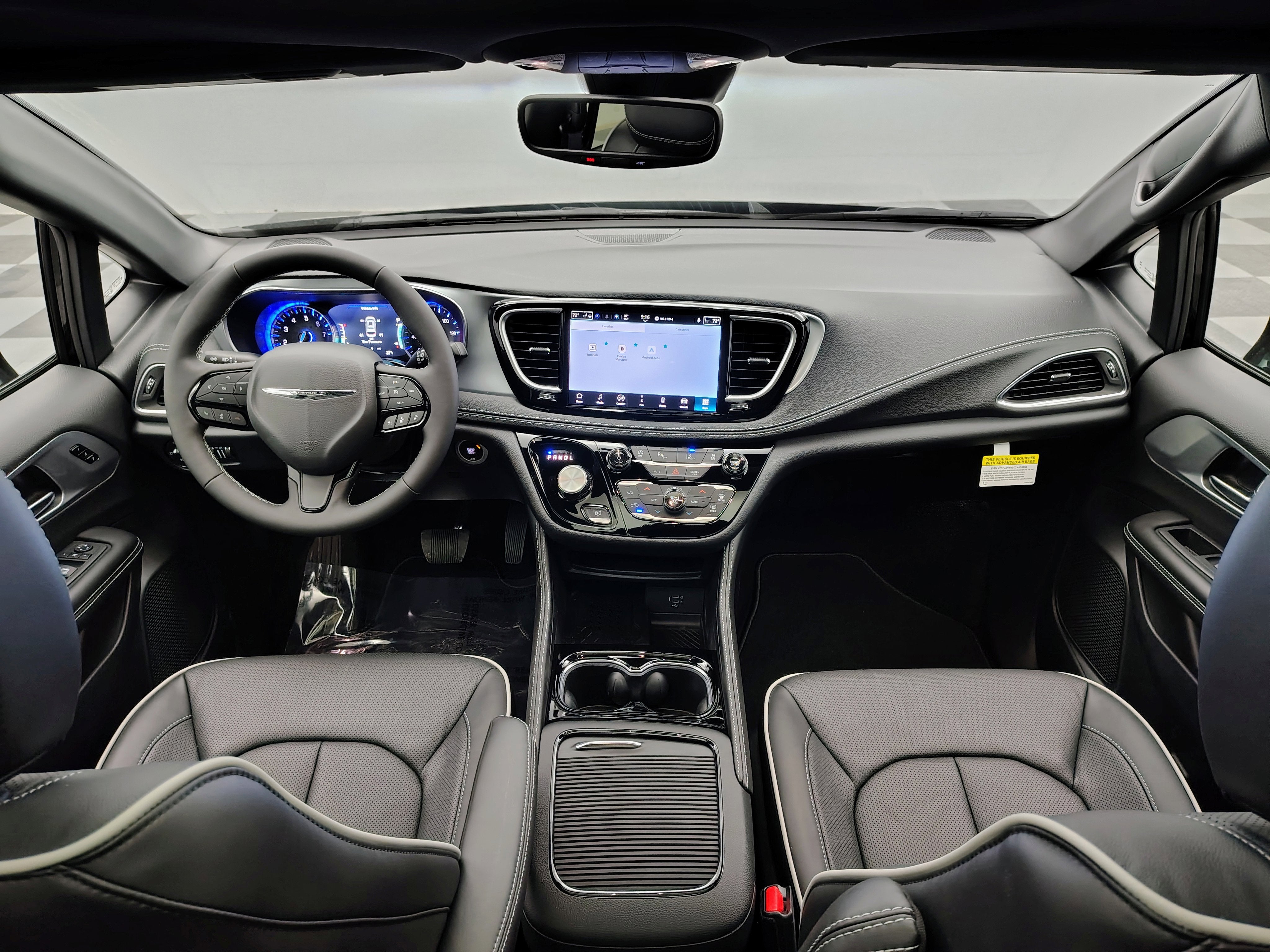 2026 Chrysler Pacifica PACIFICA LIMITED AWD