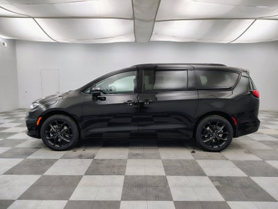 2026 Chrysler Pacifica PACIFICA LIMITED AWD