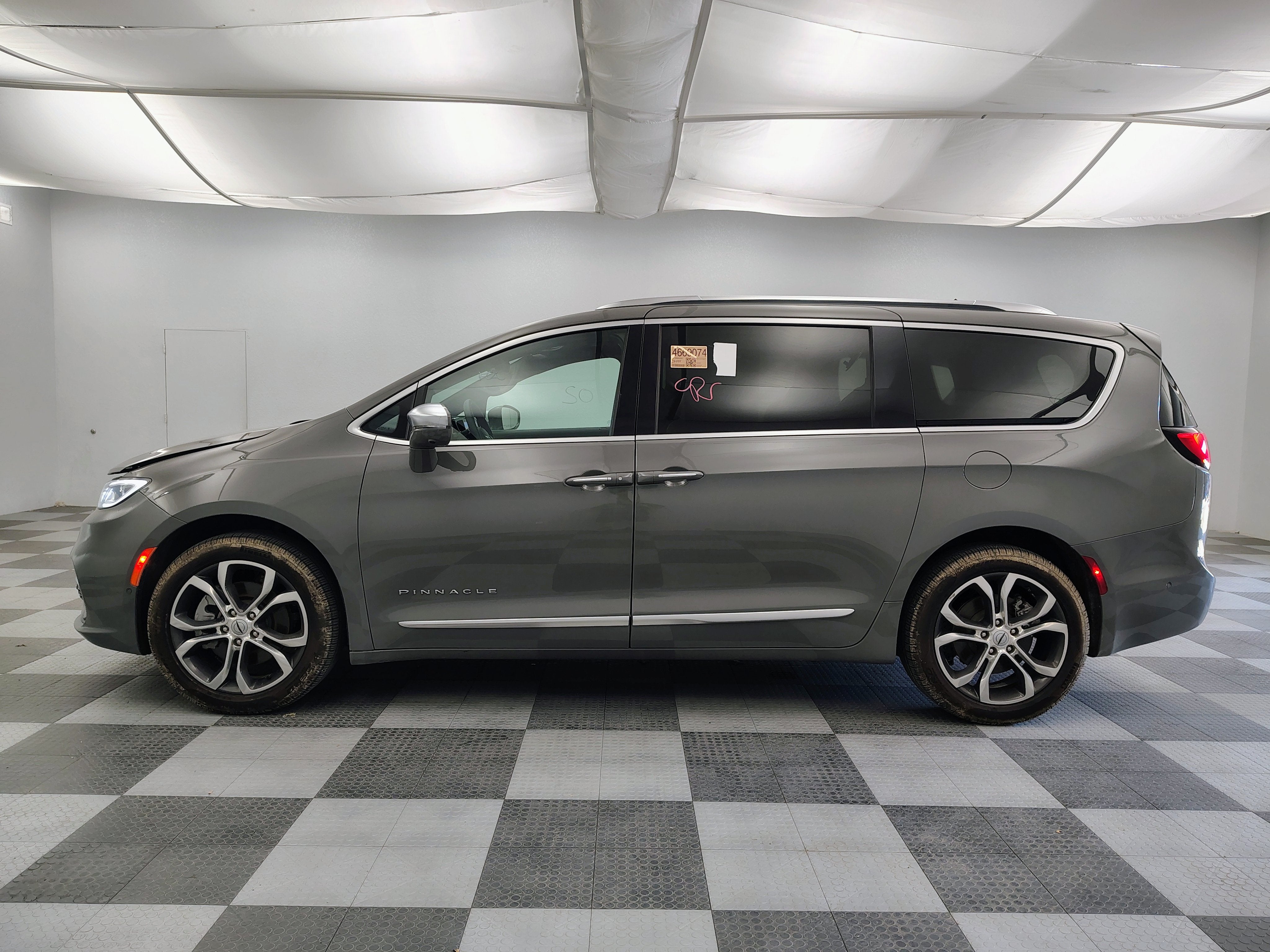 2024 Chrysler Pacifica Pinnacle AWD