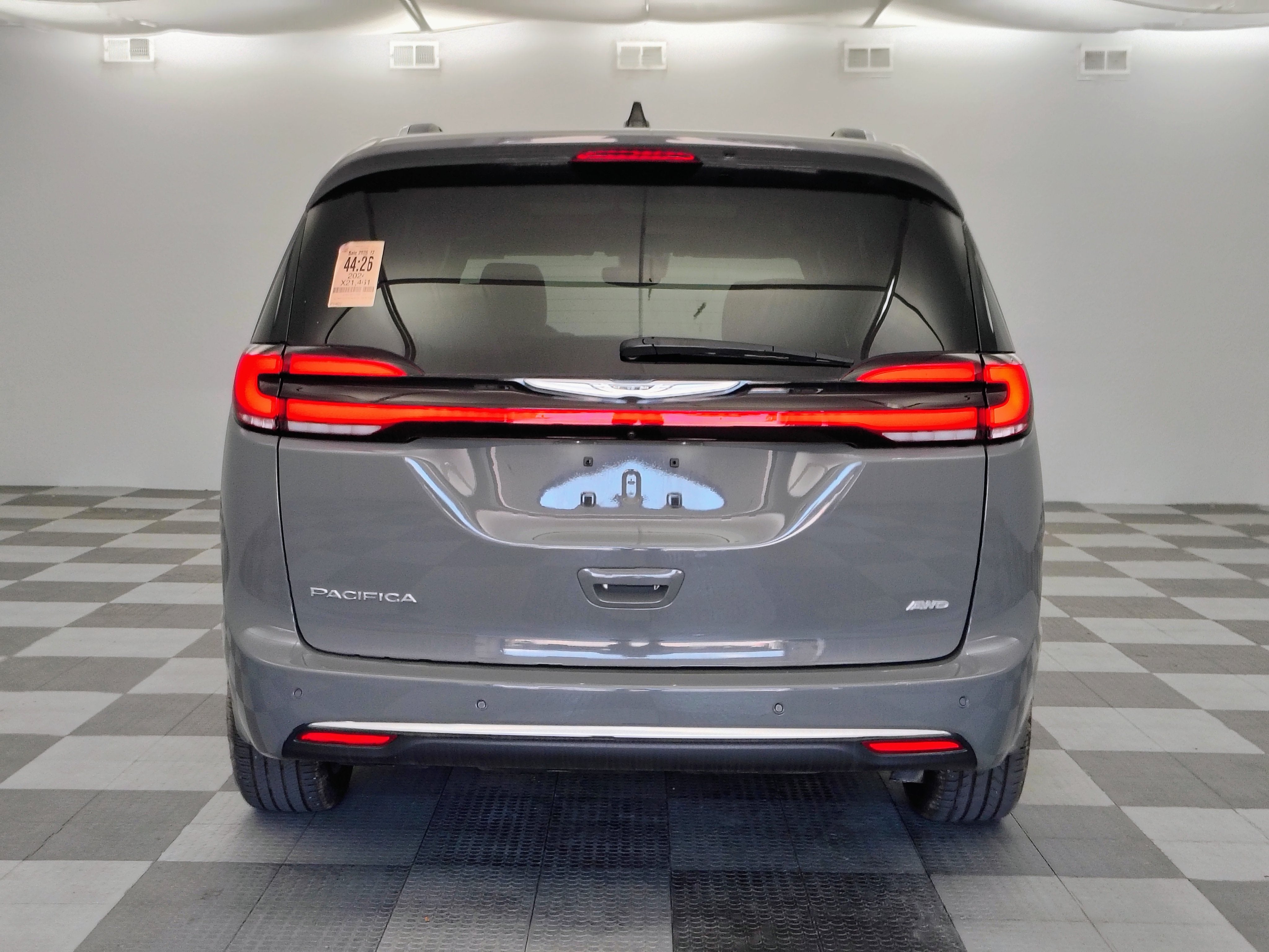 2024 Chrysler Pacifica Pinnacle AWD