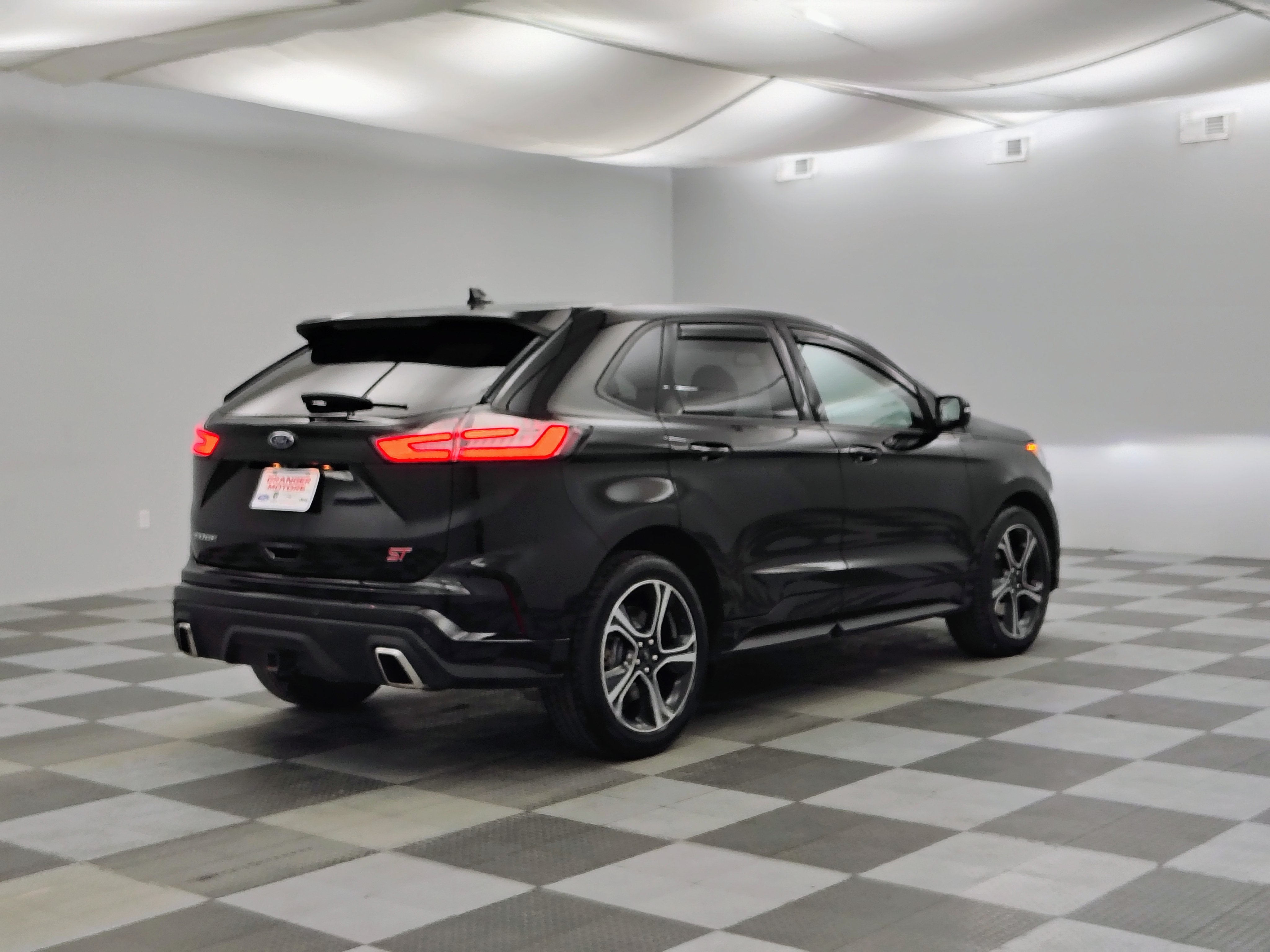 2019 Ford Edge ST