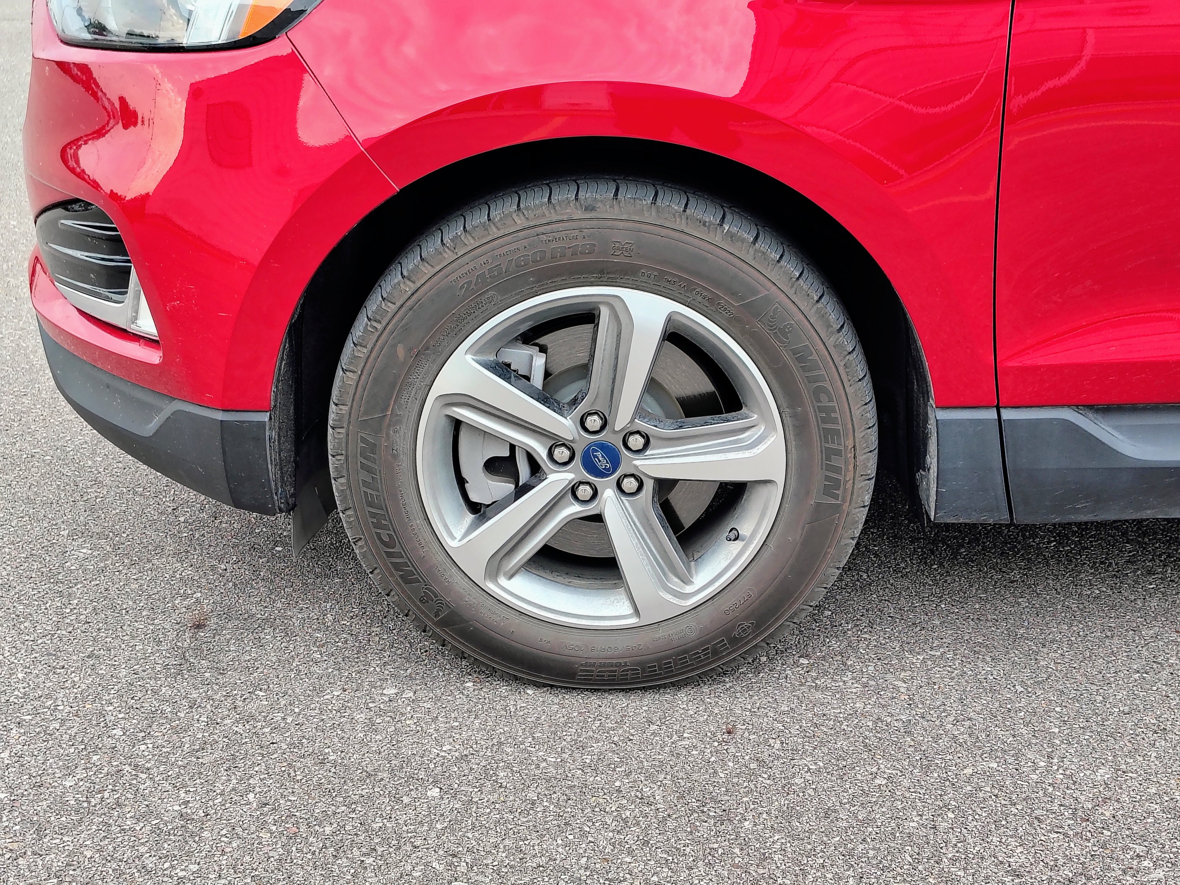 2022 Ford Edge SEL