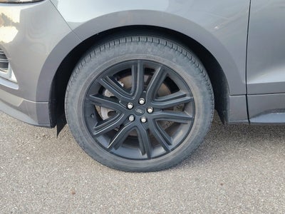 2022 Ford Edge ST-Line