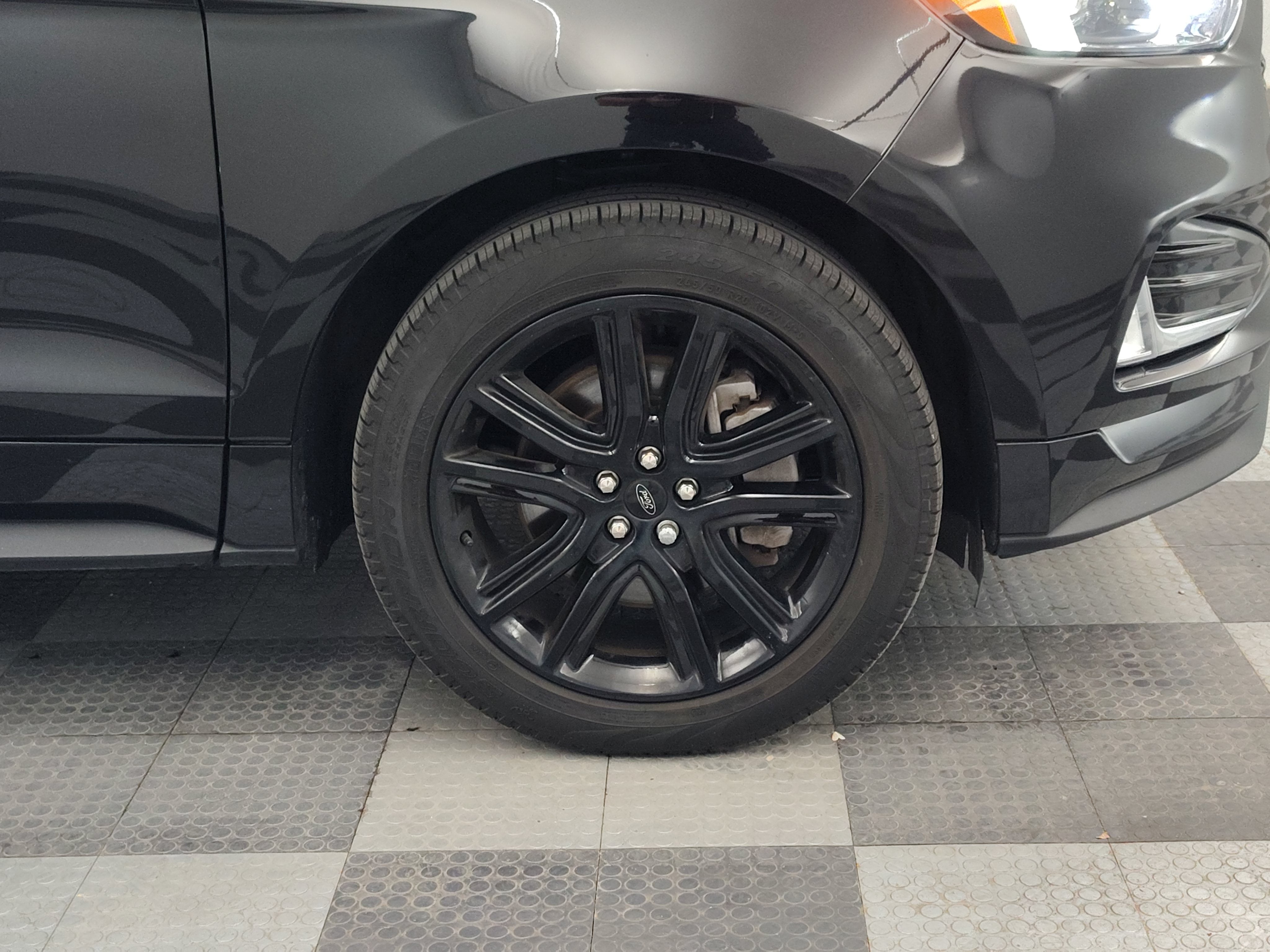 2023 Ford Edge ST-Line