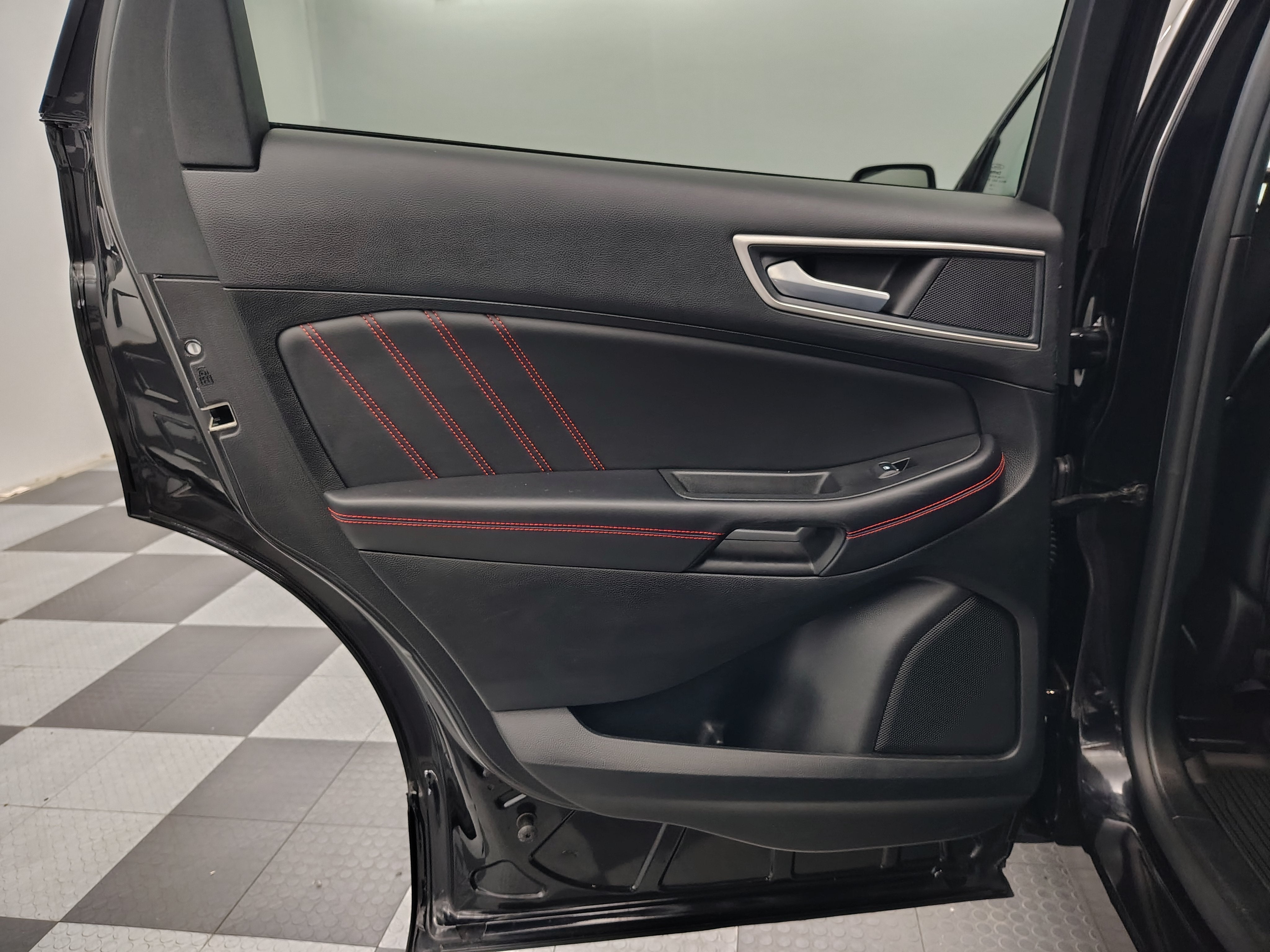 2023 Ford Edge ST-Line