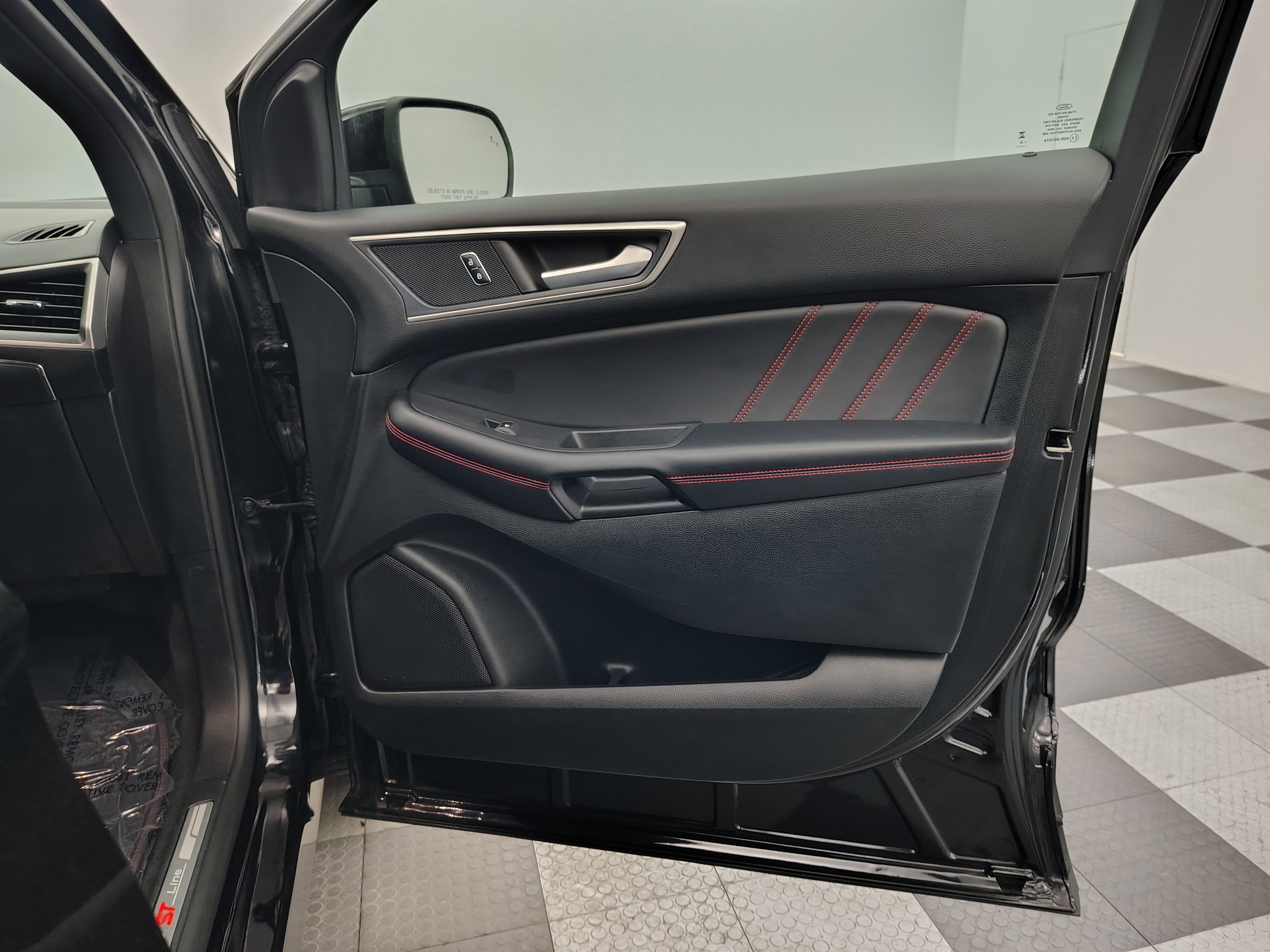 2023 Ford Edge ST-Line
