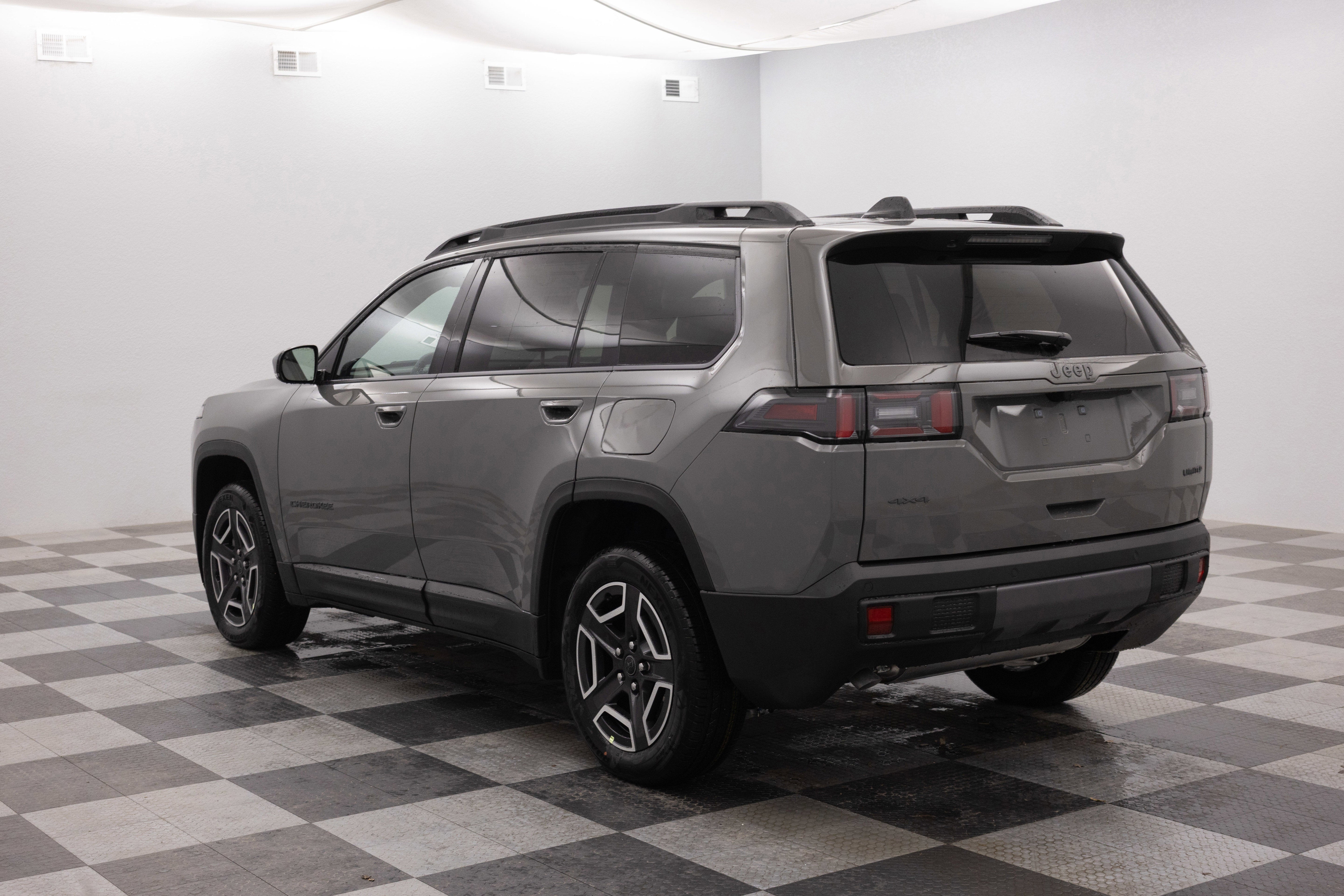 2026 Jeep Cherokee CHEROKEE LIMITED 4X4