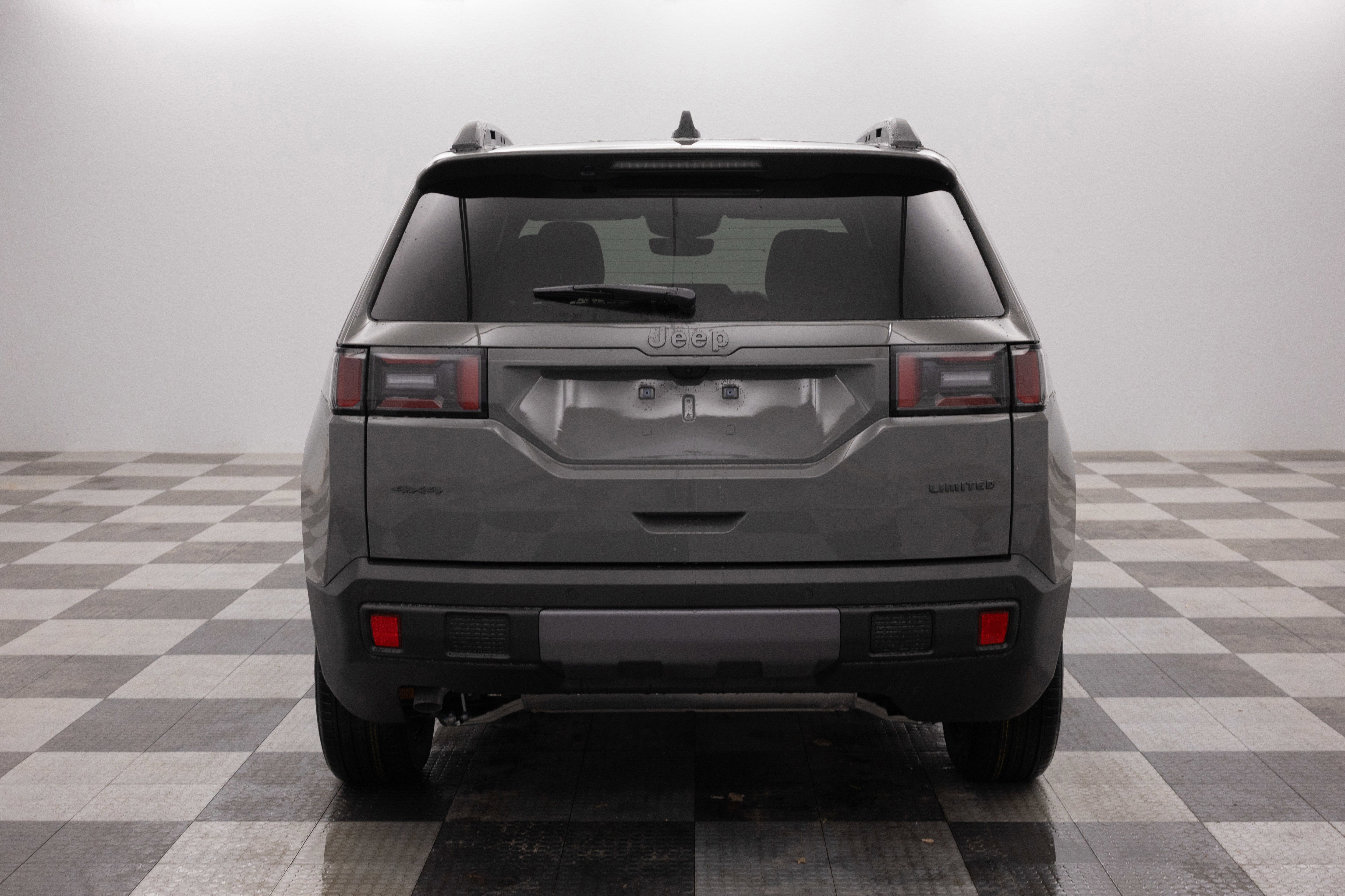 2026 Jeep Cherokee CHEROKEE LIMITED 4X4