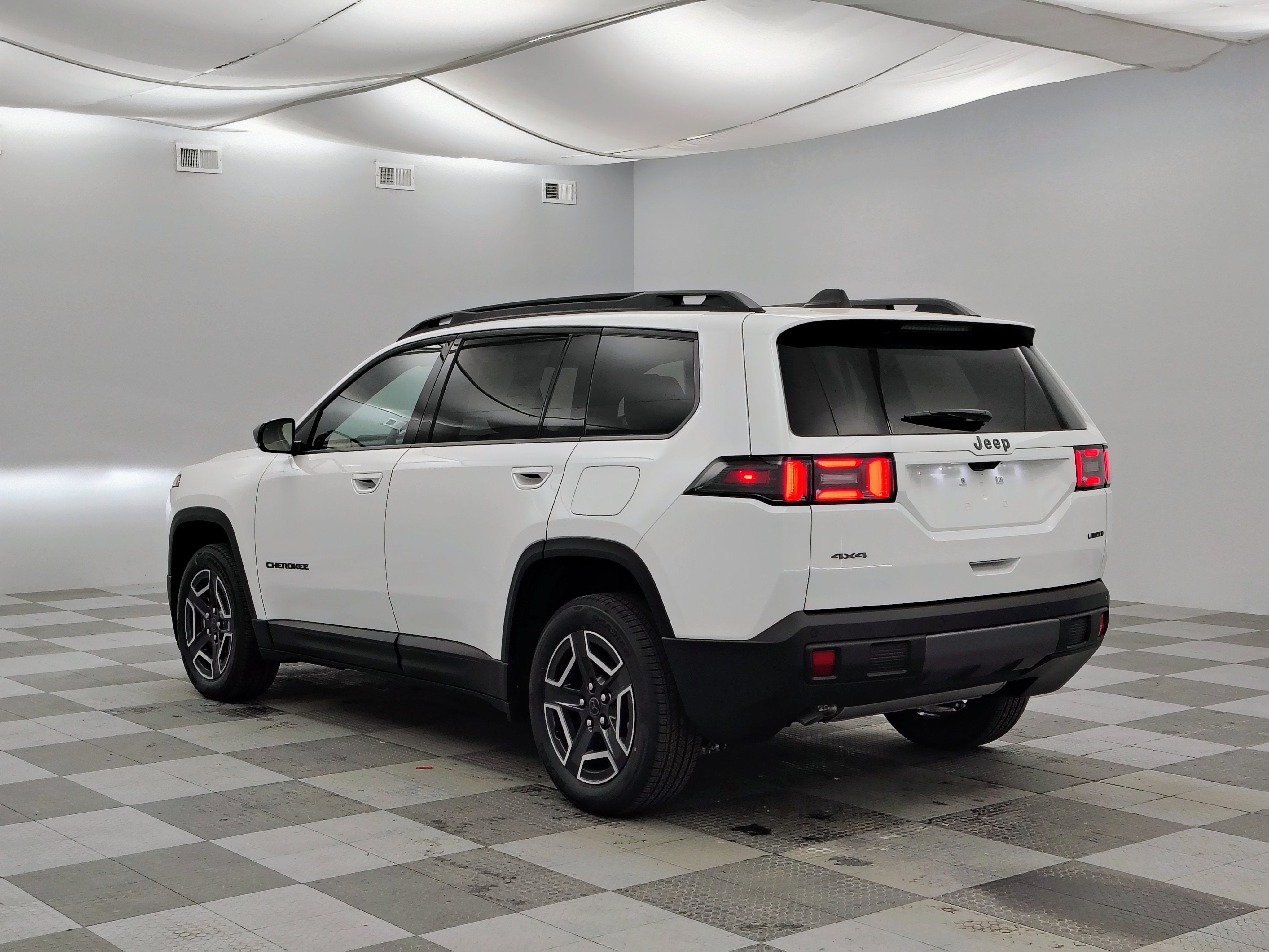 2026 Jeep Cherokee CHEROKEE LIMITED 4X4