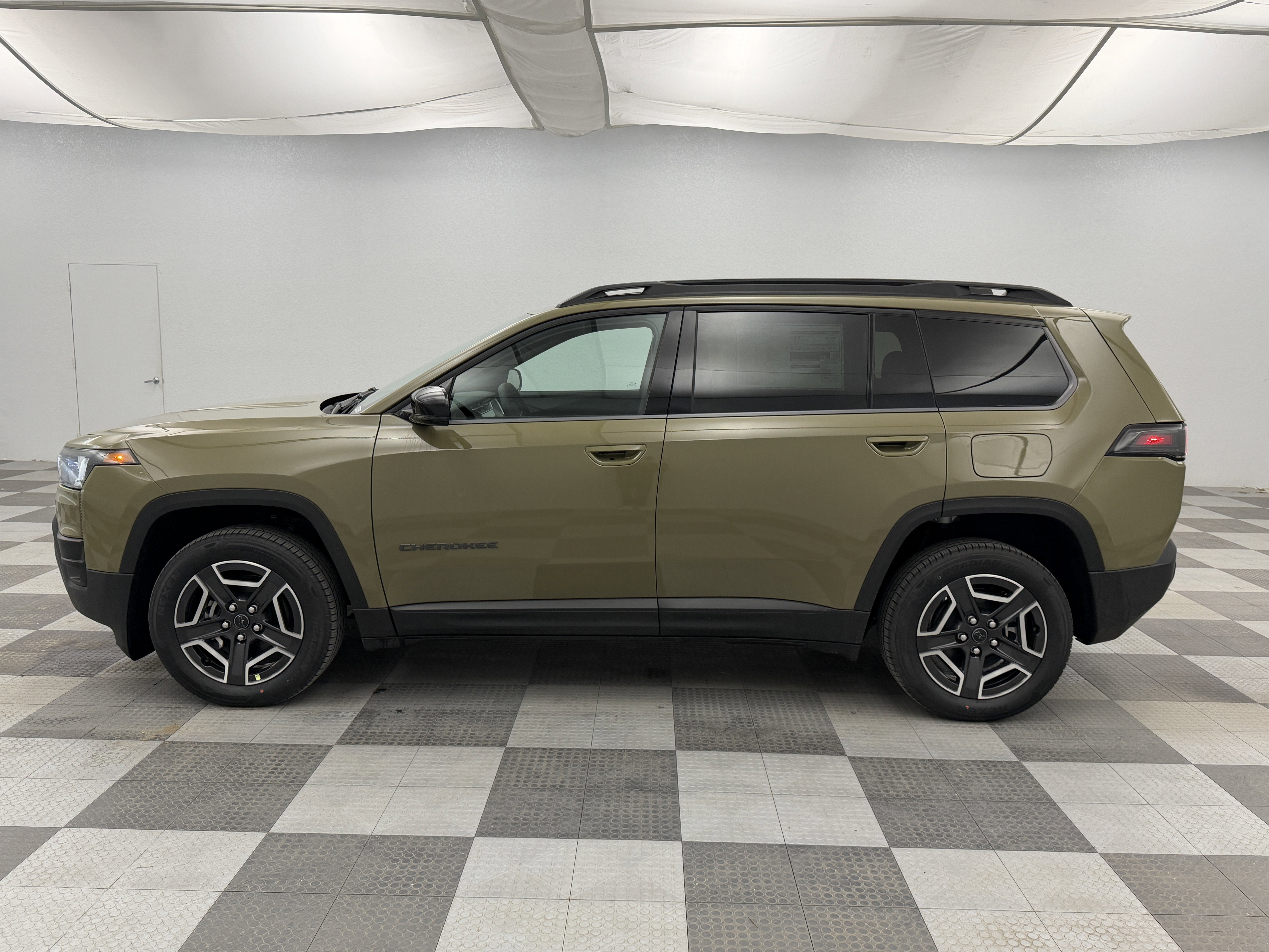 2026 Jeep Cherokee CHEROKEE LIMITED 4X4