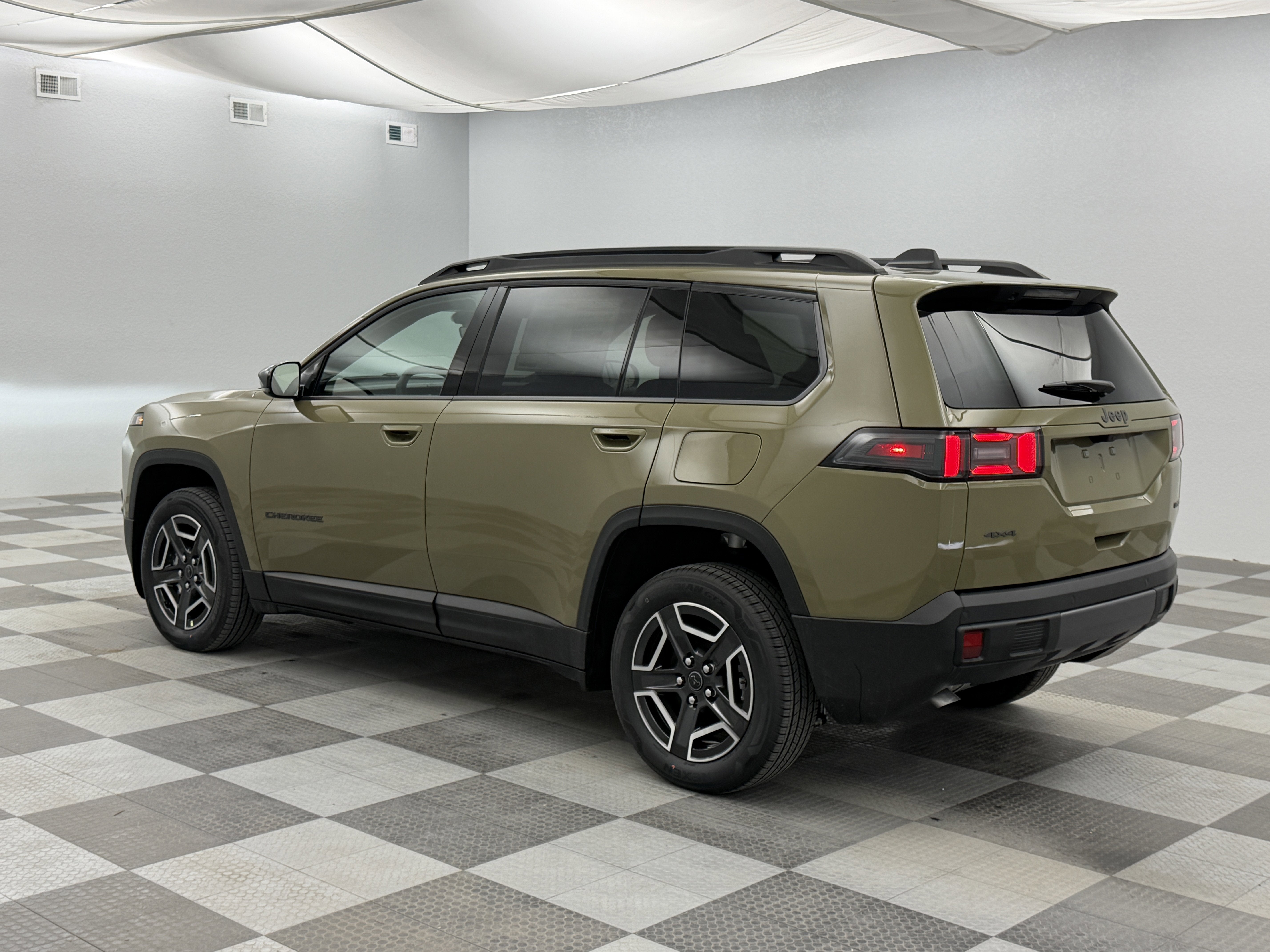 2026 Jeep Cherokee CHEROKEE LIMITED 4X4