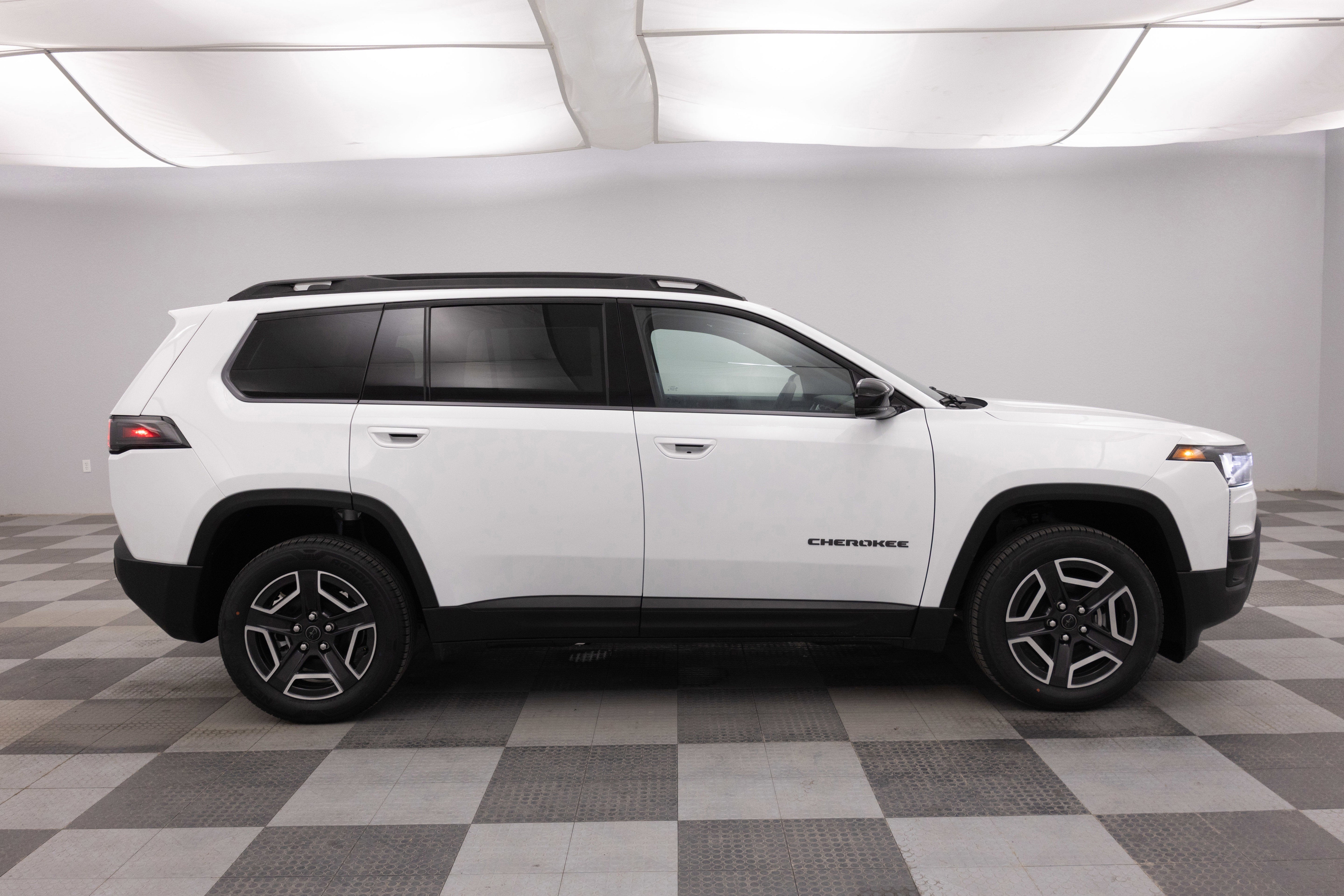 2026 Jeep Cherokee CHEROKEE LIMITED 4X4