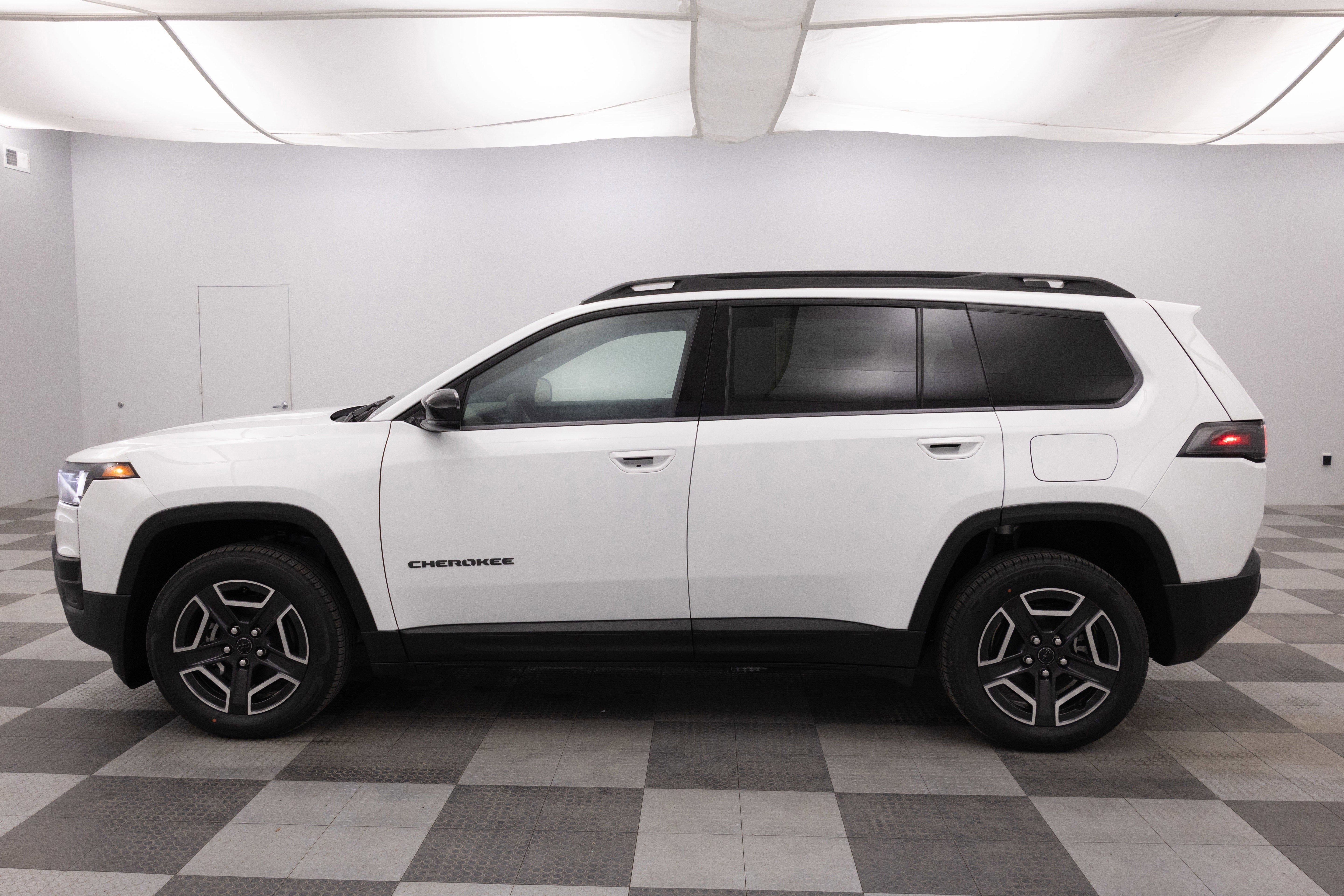 2026 Jeep Cherokee CHEROKEE LIMITED 4X4