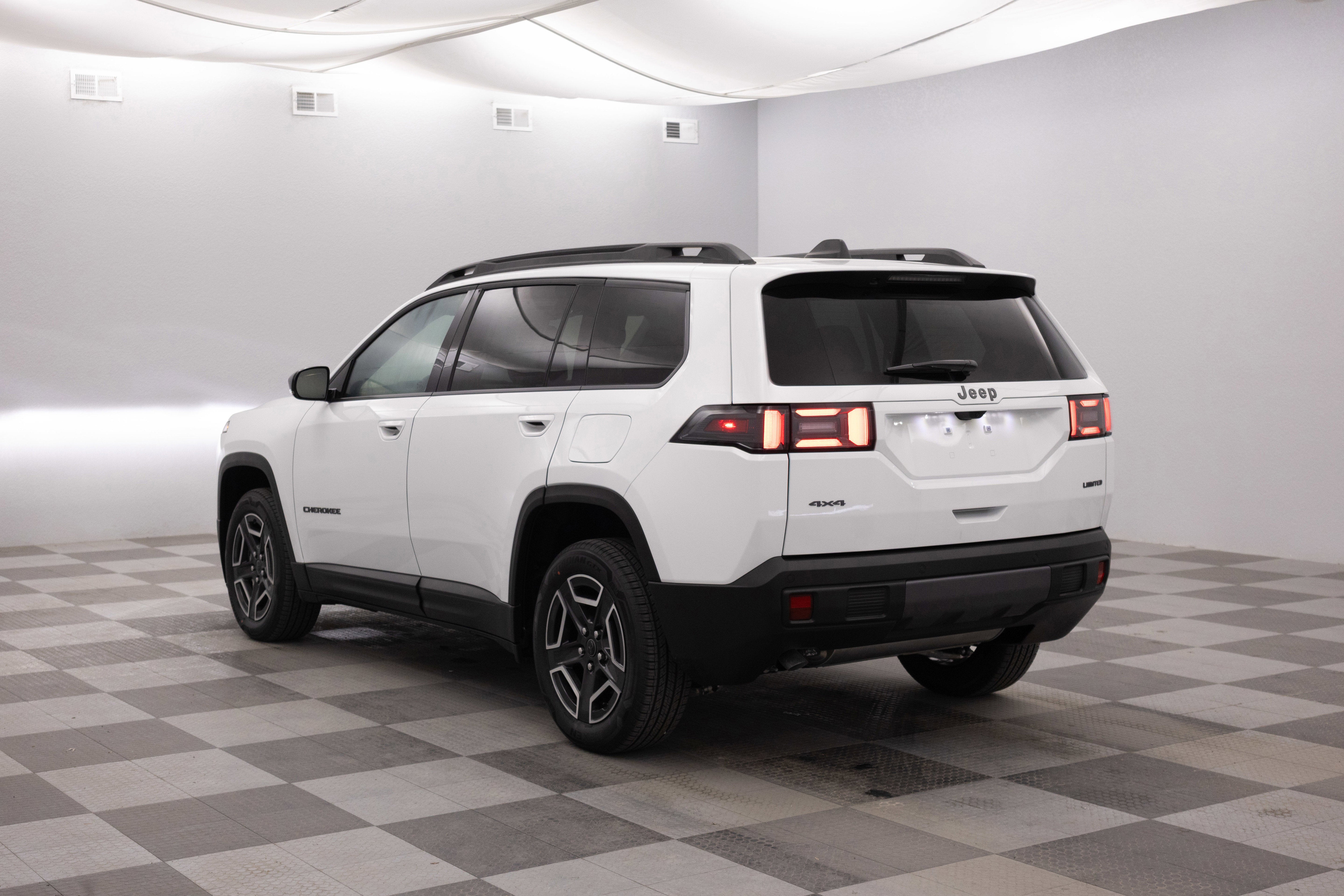2026 Jeep Cherokee CHEROKEE LIMITED 4X4